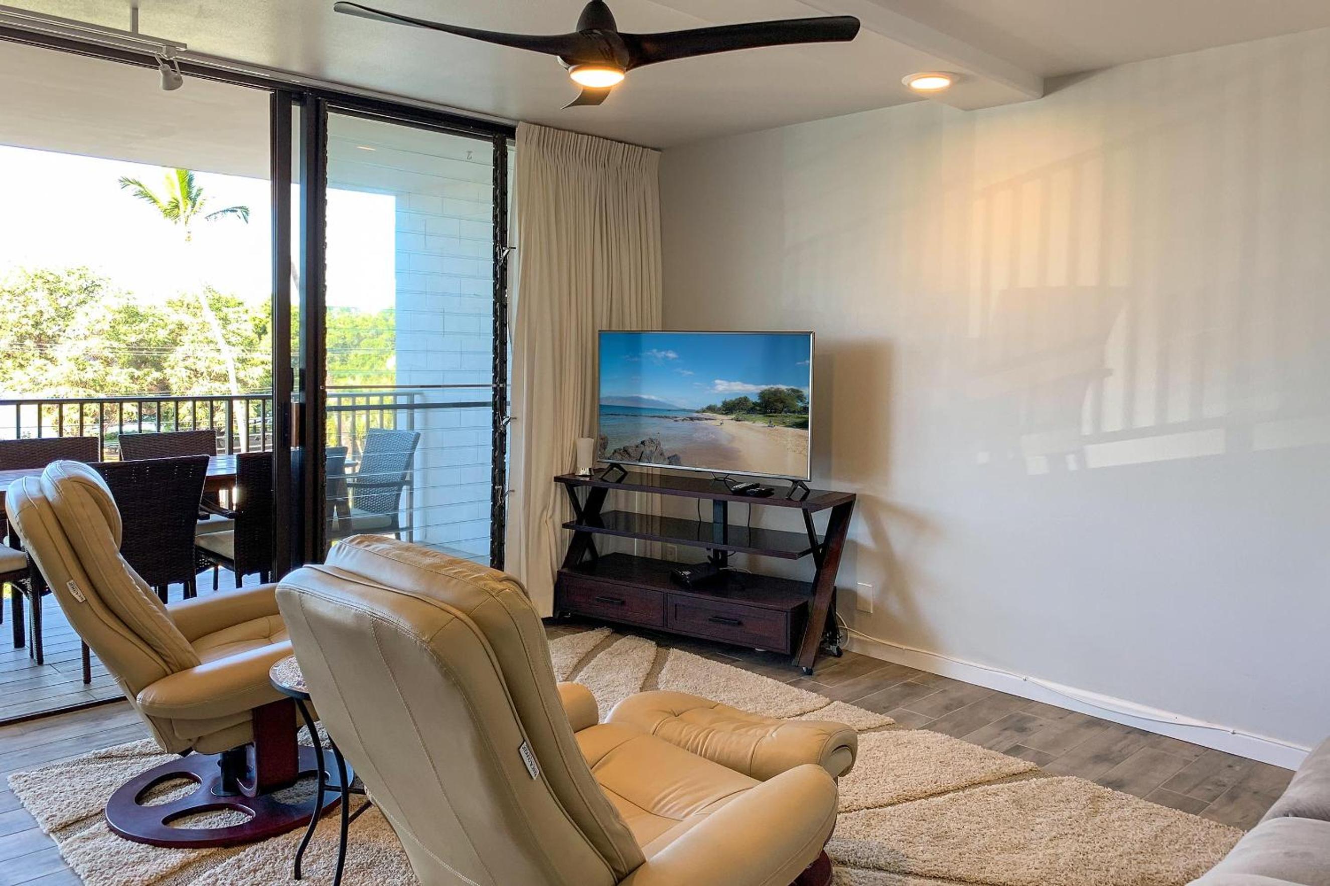 Maui Parkshore 410 - Stunning Ocean Views view 5