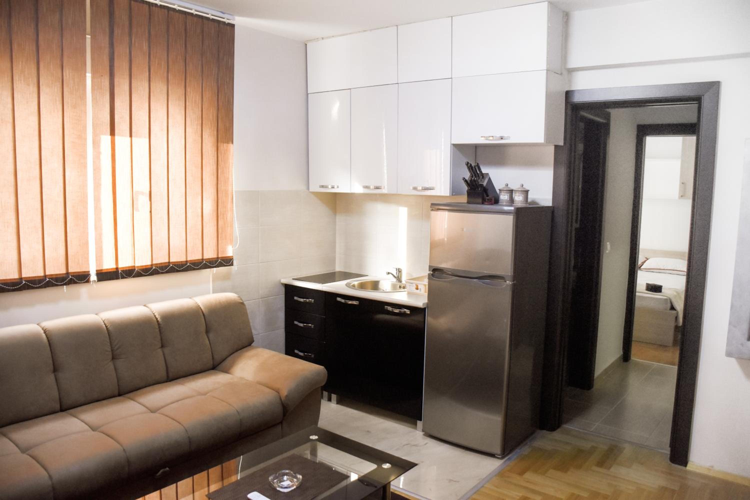 R Apartment view 5