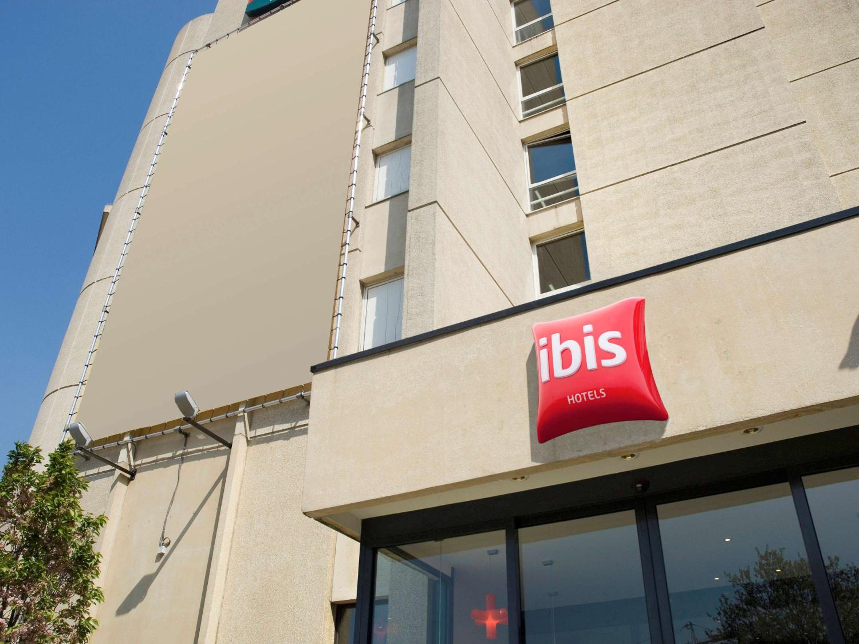 Hotel ibis Antwerpen Centrum - Image 1