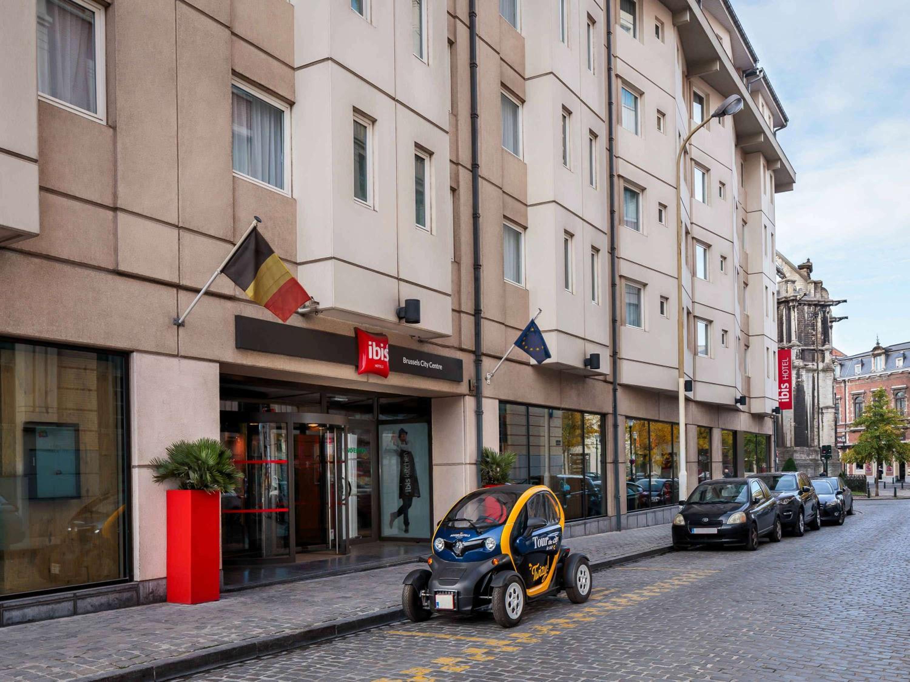 Hotel Ibis Brussels City Centre - Image 1