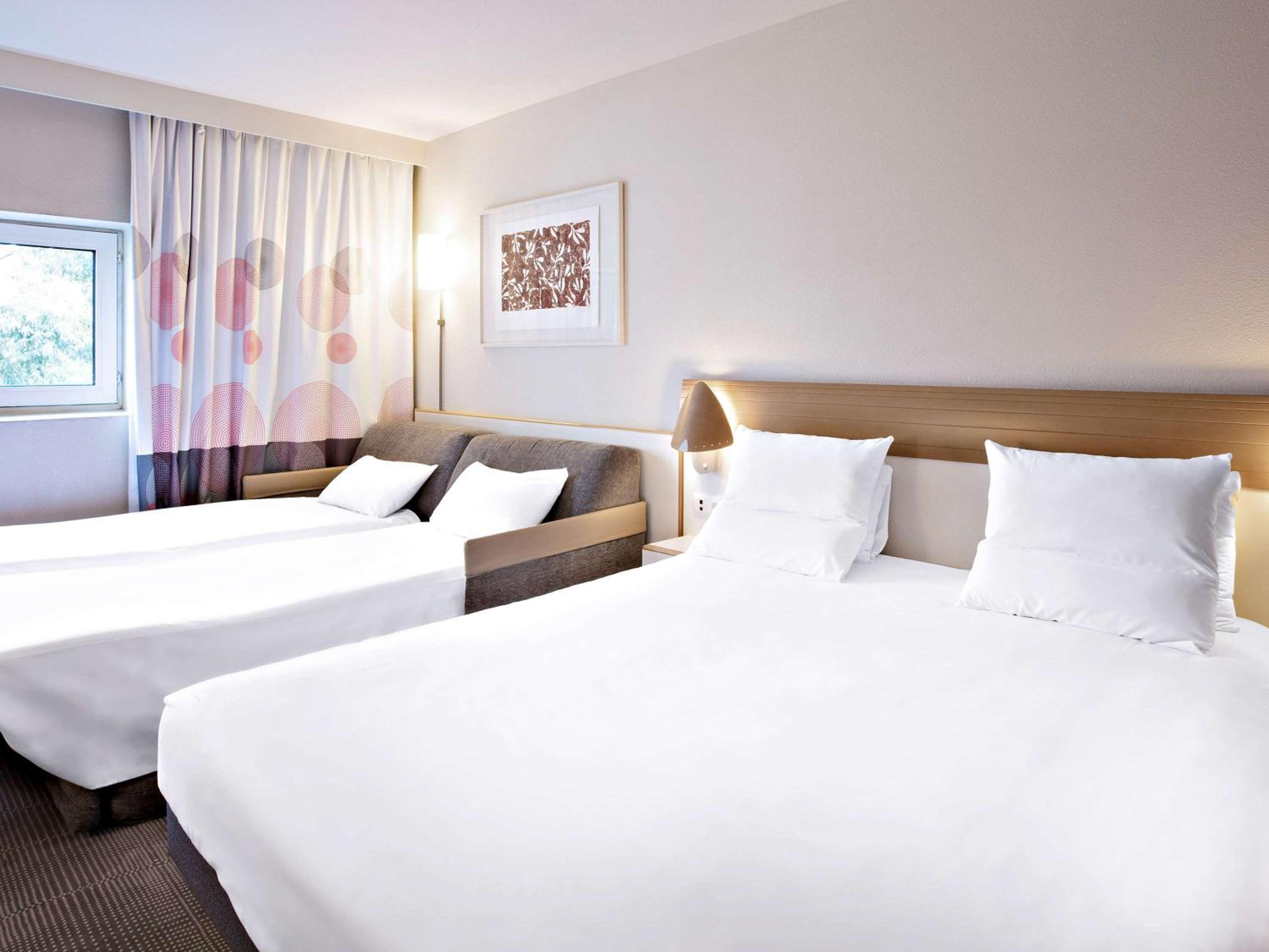 Rungis Vacations - Novotel Paris Orly Rungis Aeroport - Property Image 2