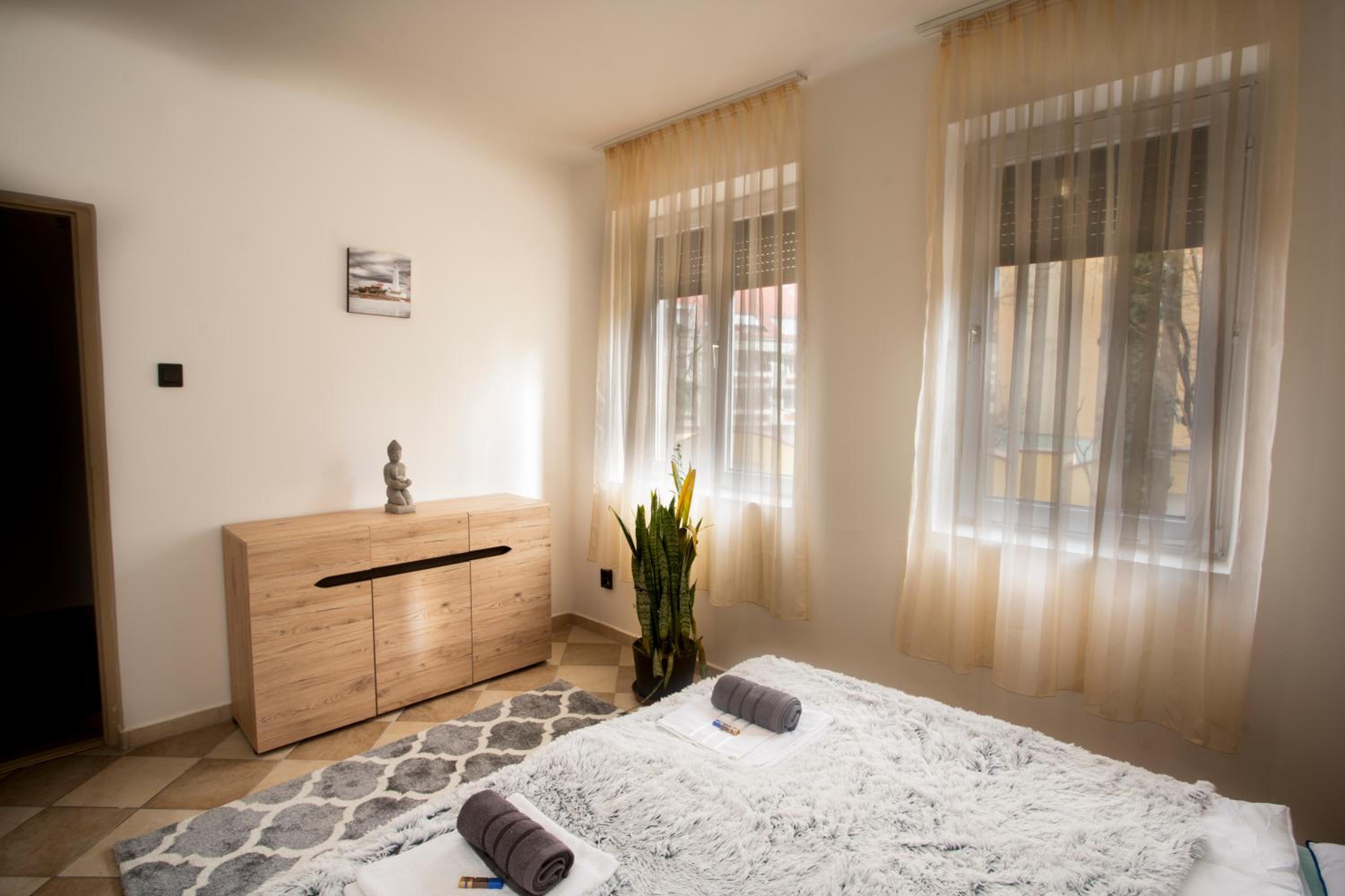 Szitakötő Apartman