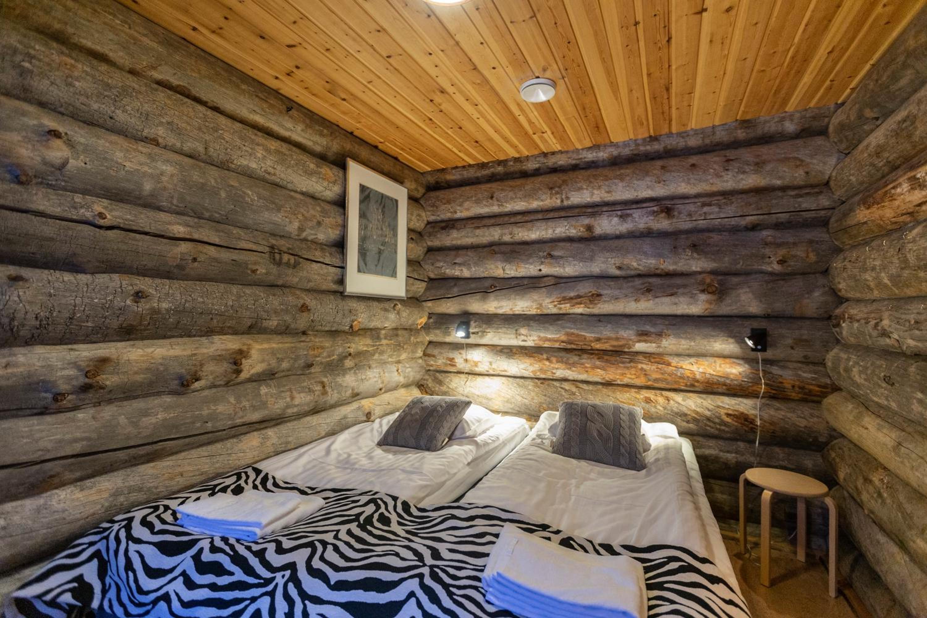 Kuukkeli Log Houses Villa Aurora 