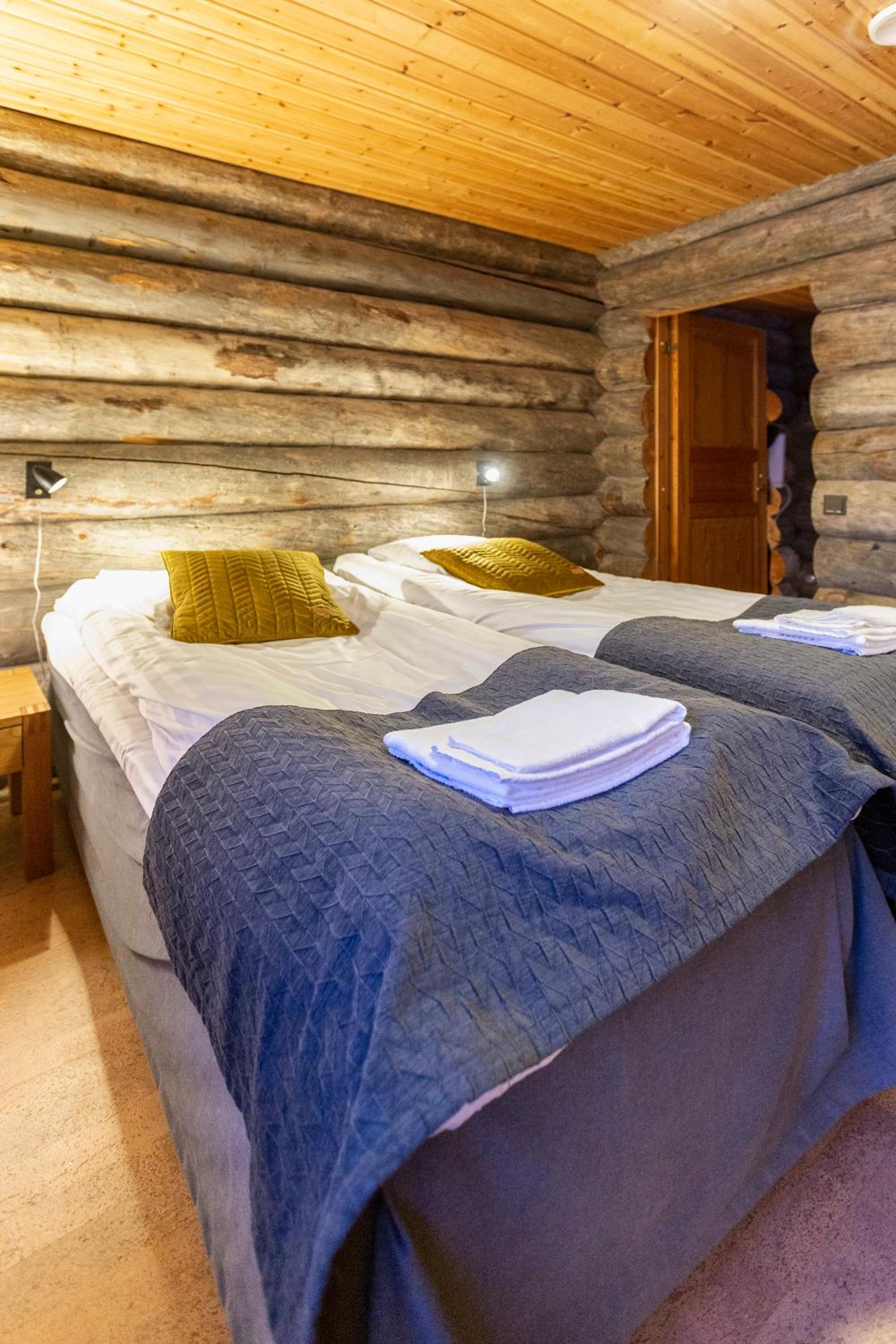Kuukkeli Log Houses Villa Aurora 