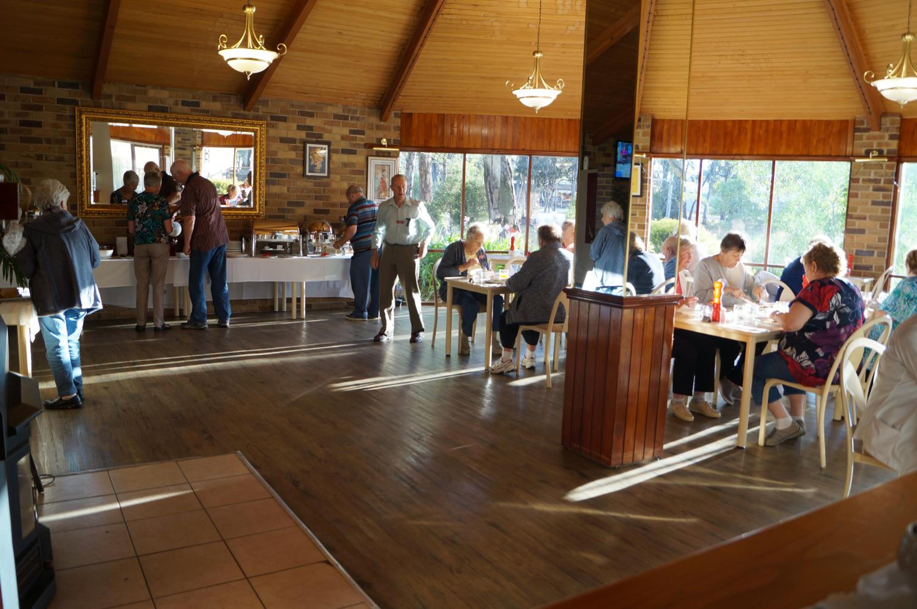 dining