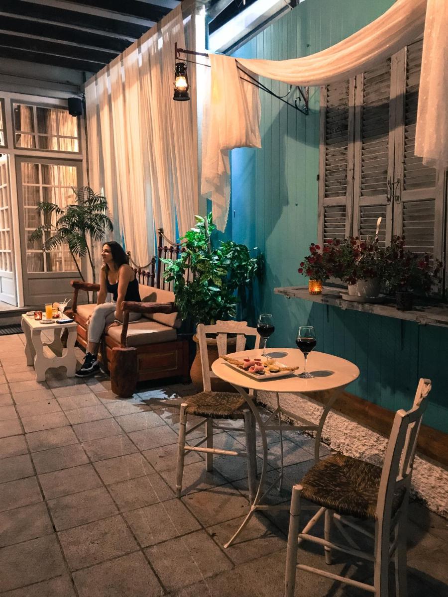outdoor BBQ area