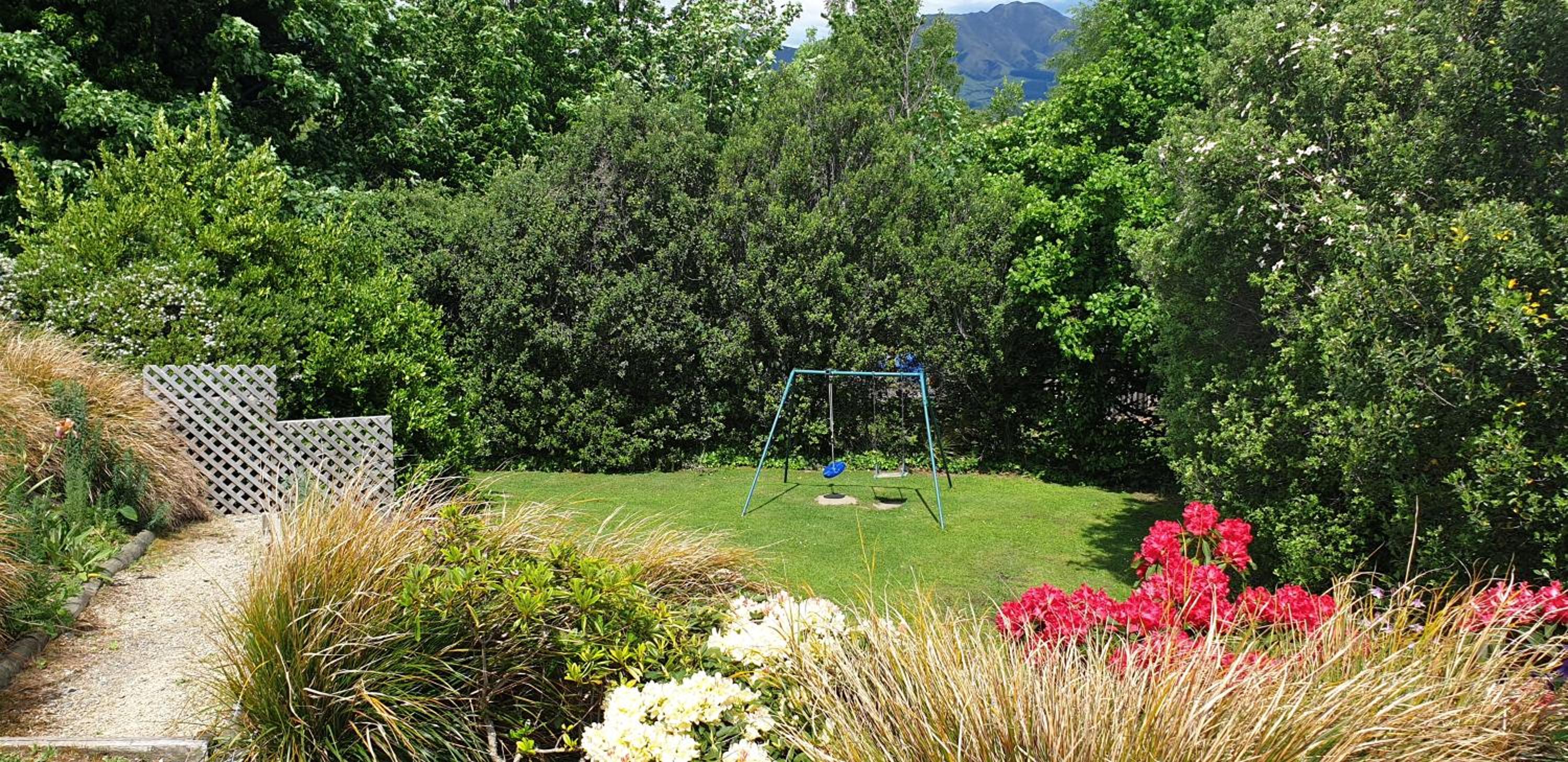 Alpine Garden Motel