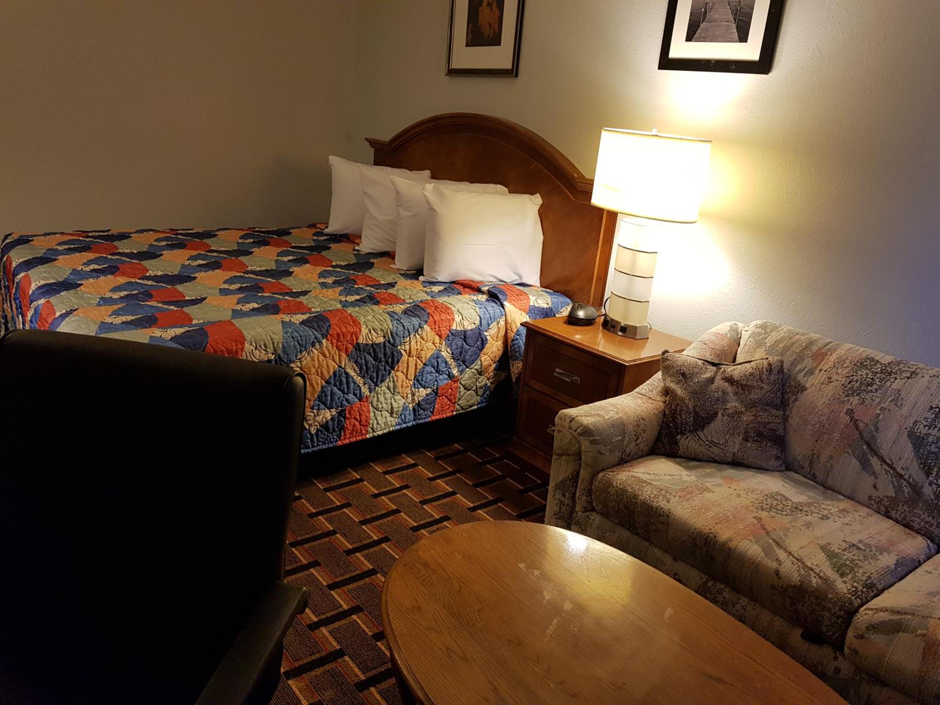 Le Mars Inn and Suites view 4