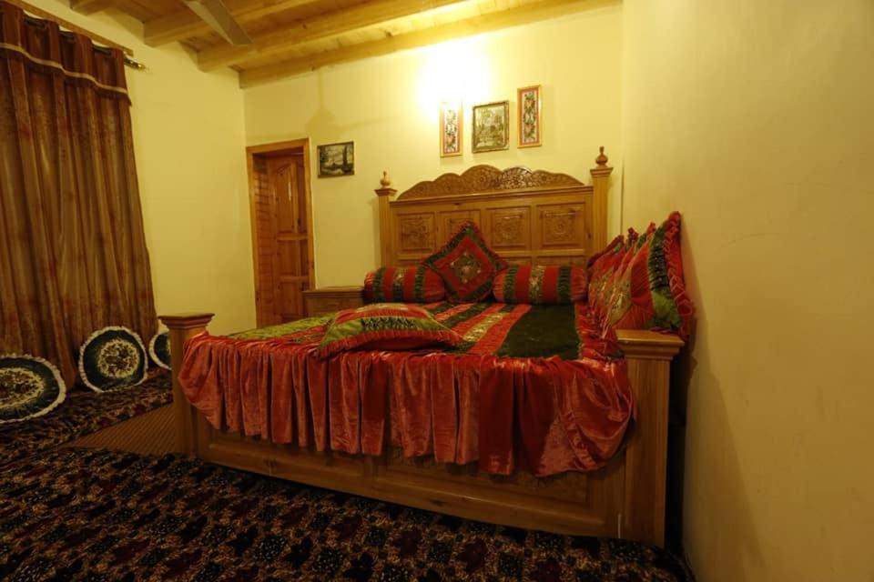 Baigs Paradise Guest House view 4