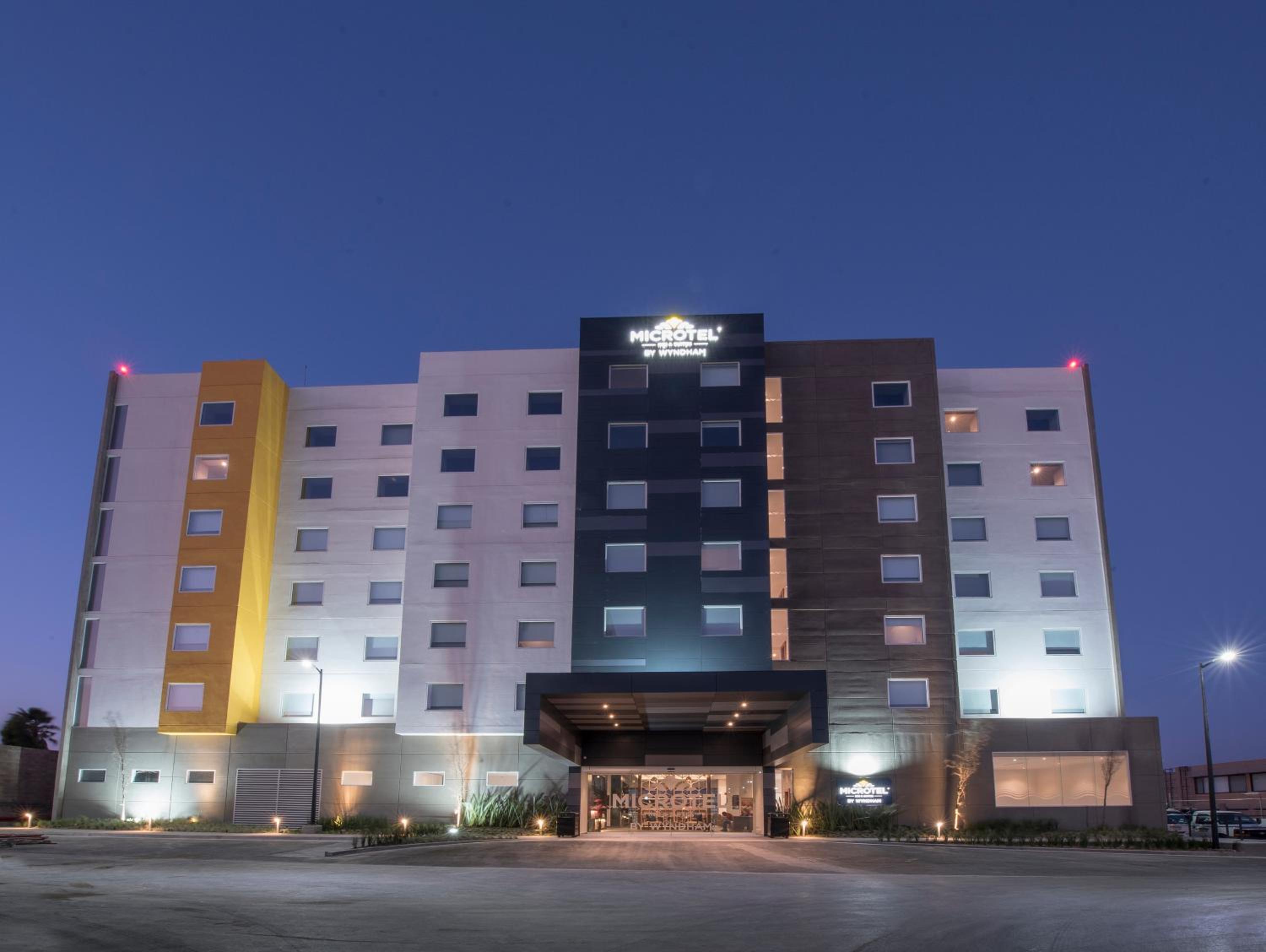 Hotel Microtel Inn & Suites by Wyndham Irapuato - Image 1