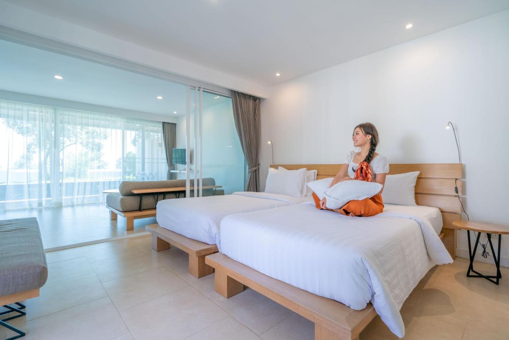 SEAnery Beach Resort