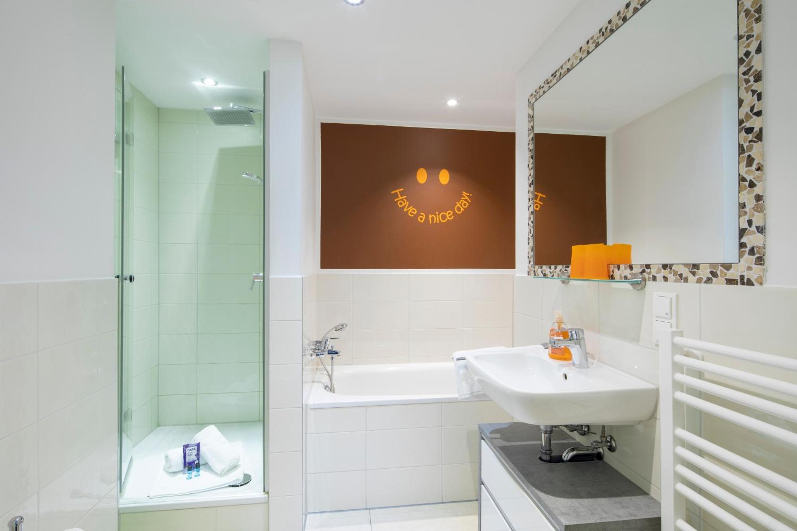 Mein Appartement Hürth Köln en Cologne — bathroom