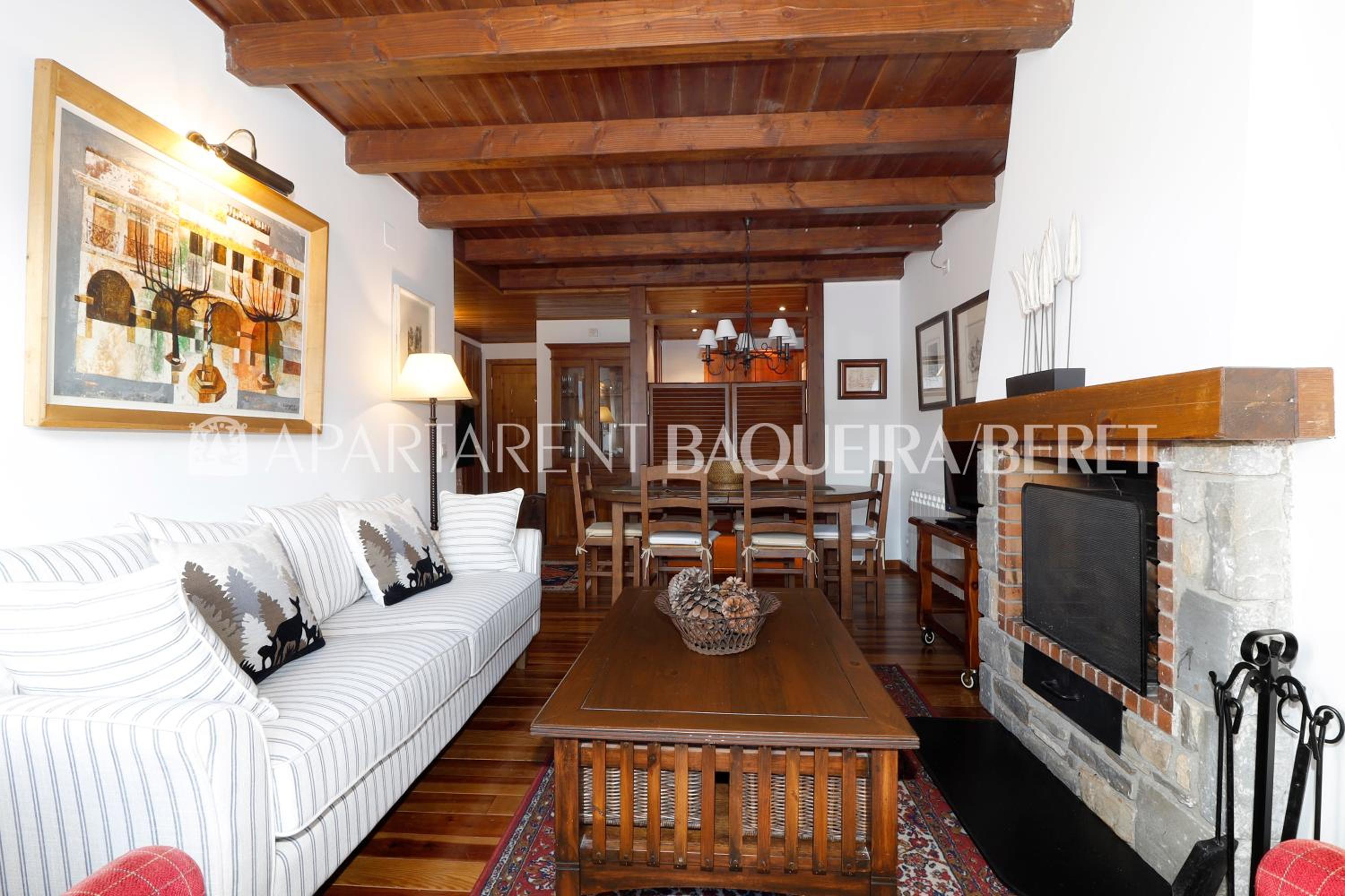 Apartarent La Pleta y Nin Cota 1700 view 3