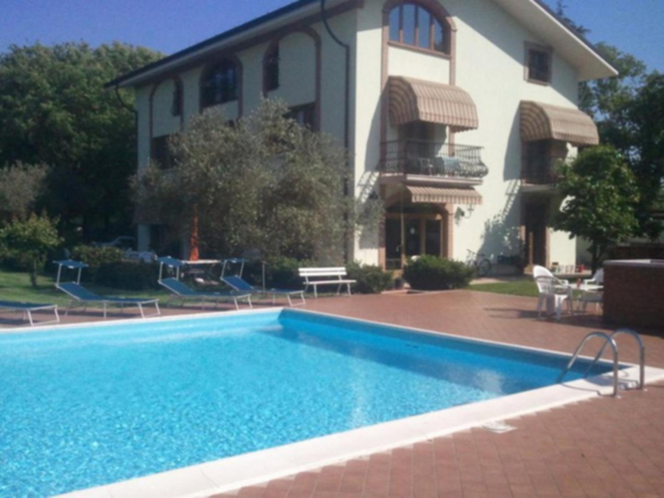 Agriturismo Corte Trincerone