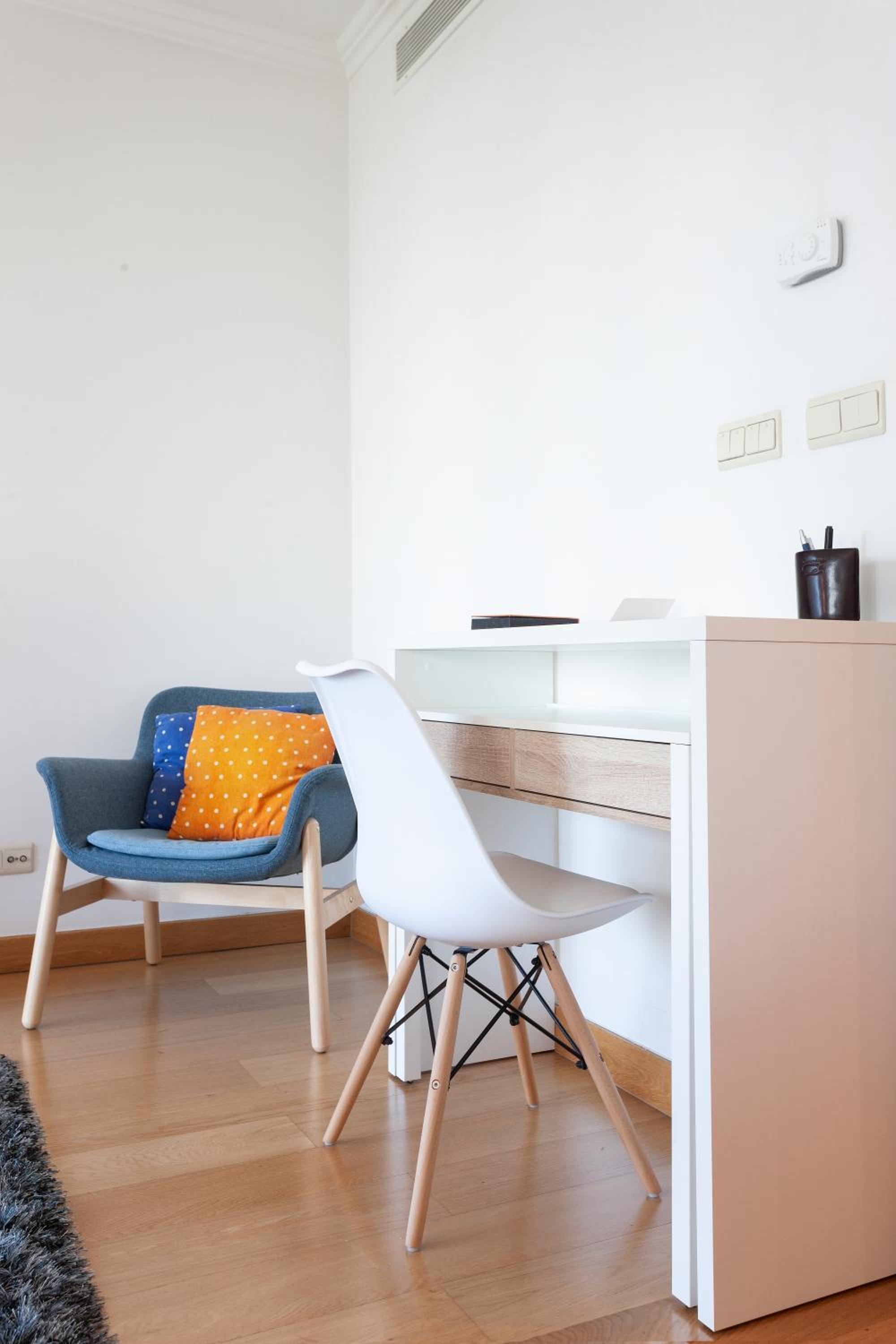 Central Orient Residence - Modern, spacious and sunny! By the river! view 5
