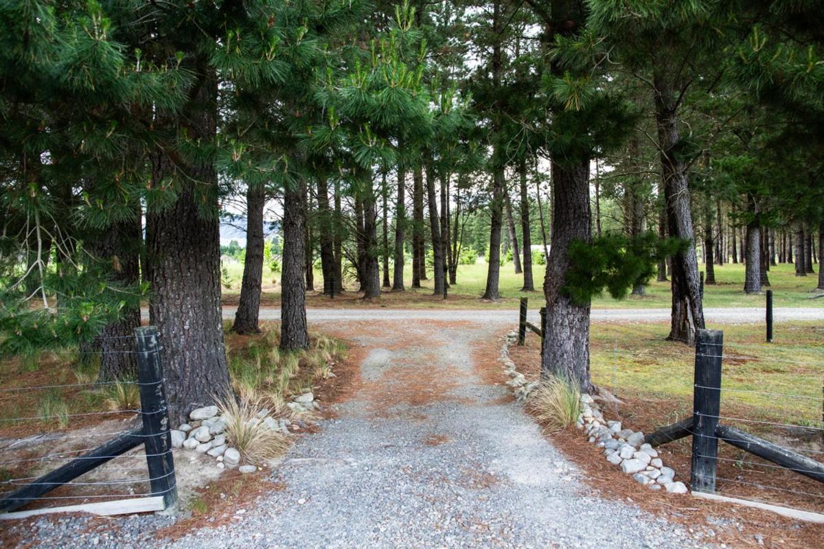 Woodbank Park Cottages view 5