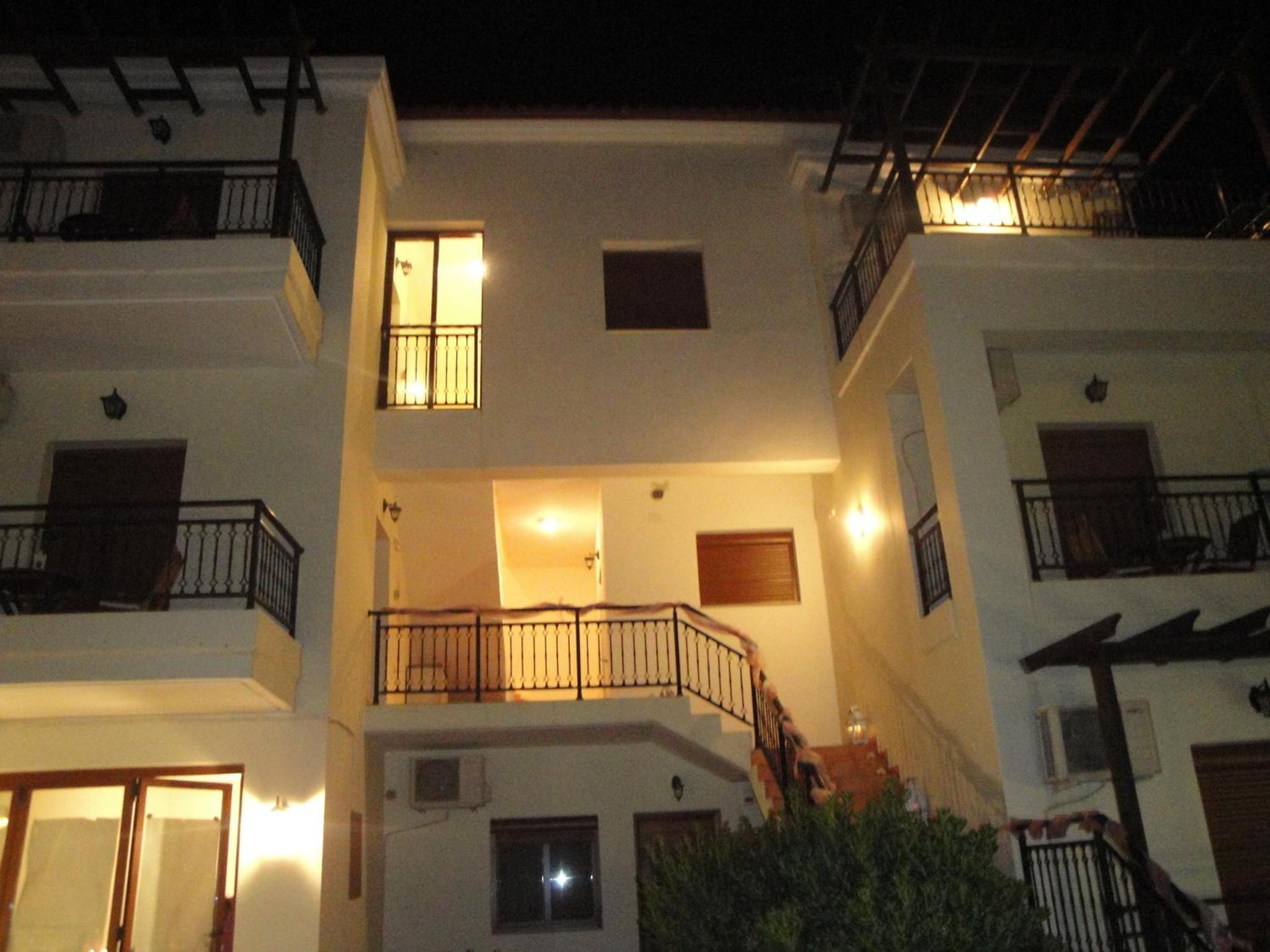Kandania Apartments view 5