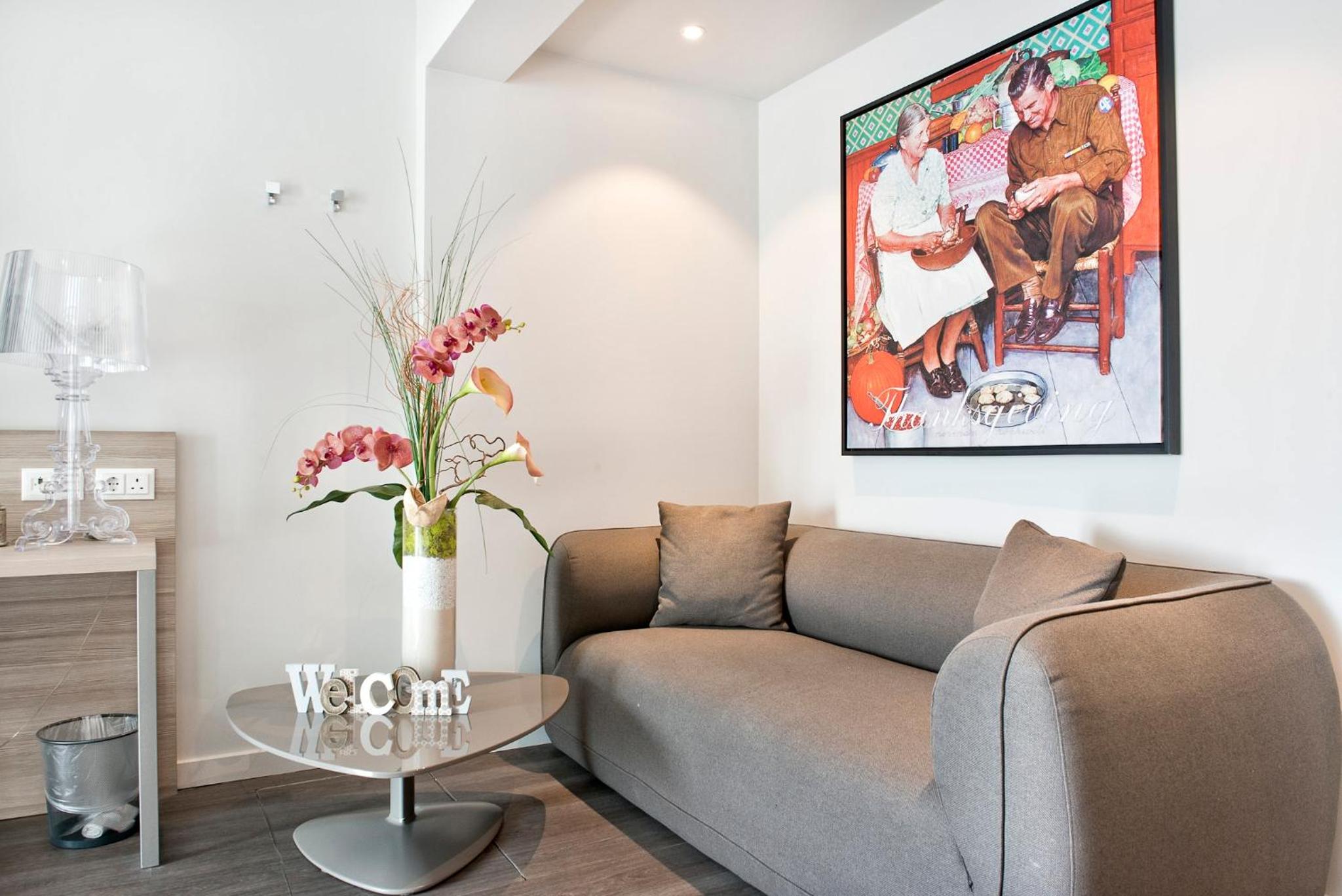 Geneva Vacations - Chez Maman Hotel  Restaurant - Property Image 3