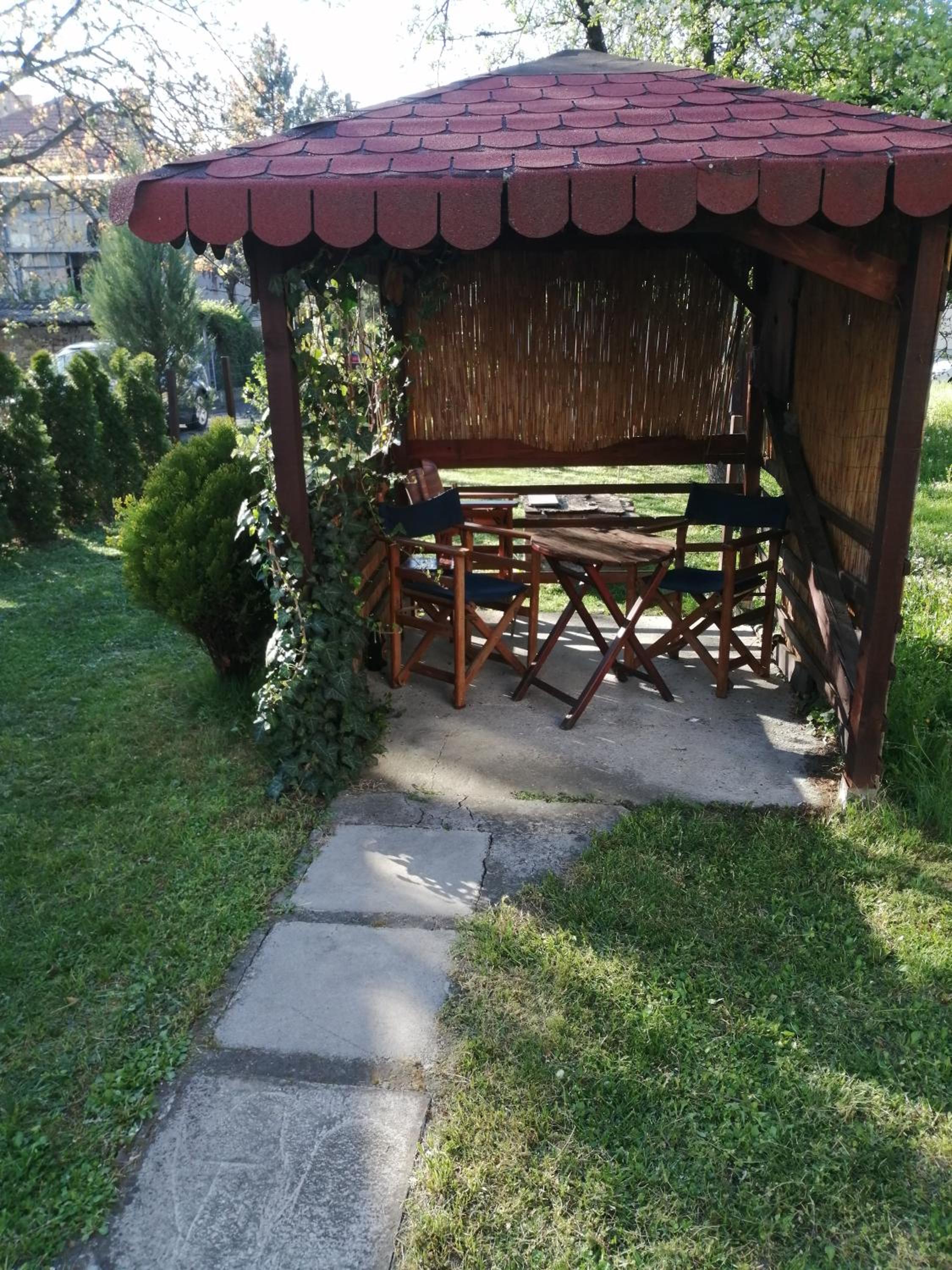 Photo 16