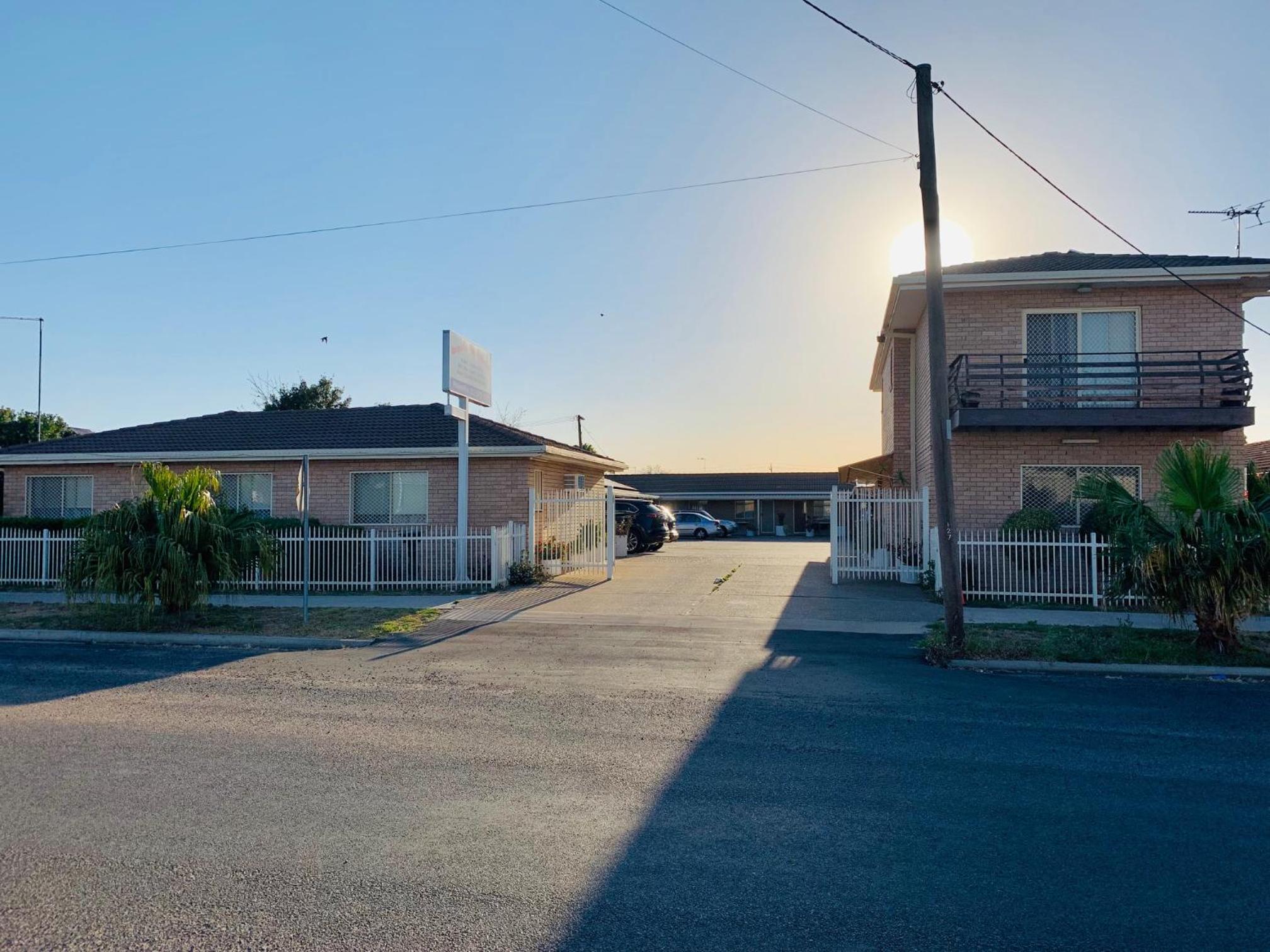 Angel's Rest Motel