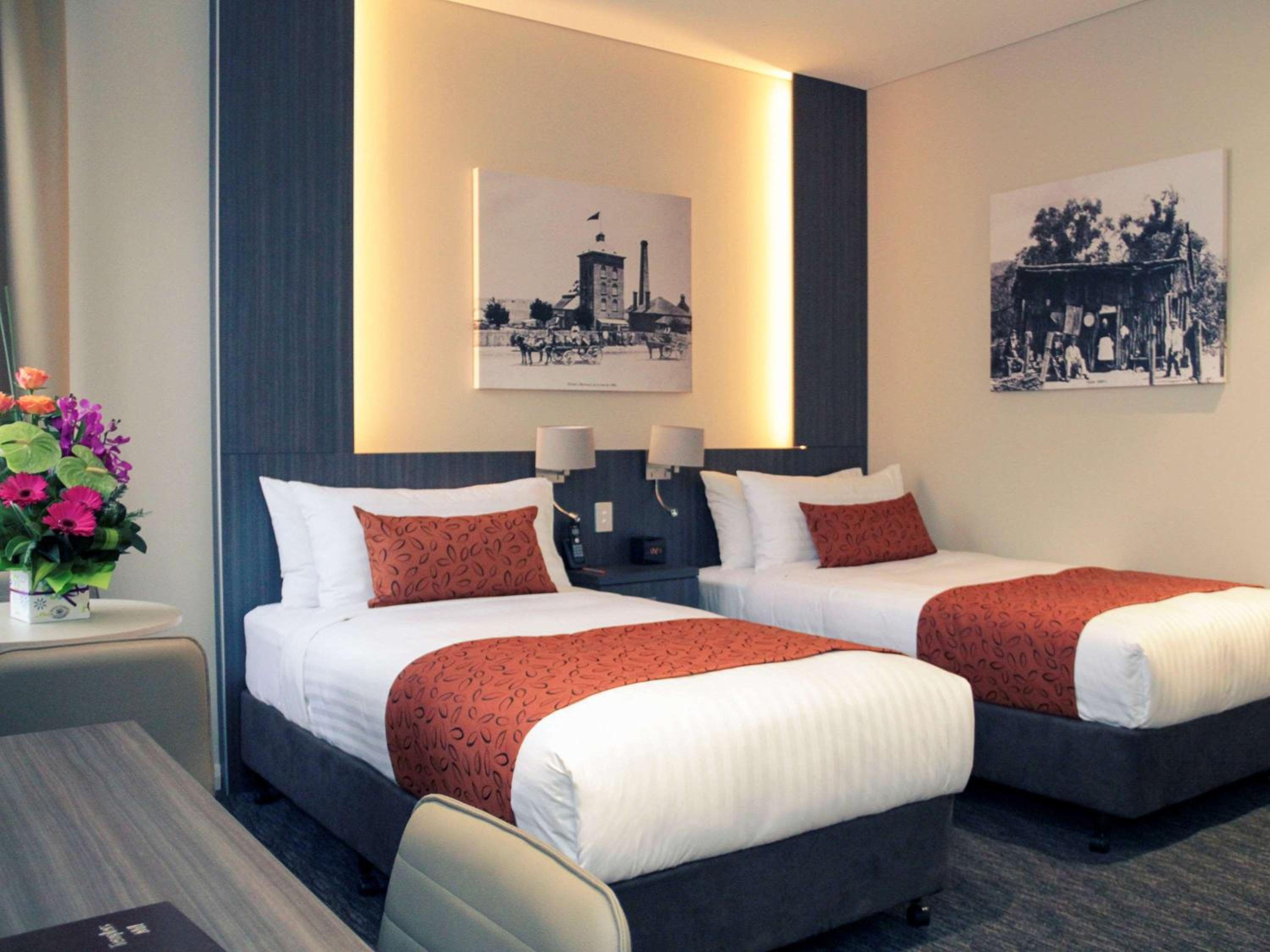 Mercure Orange