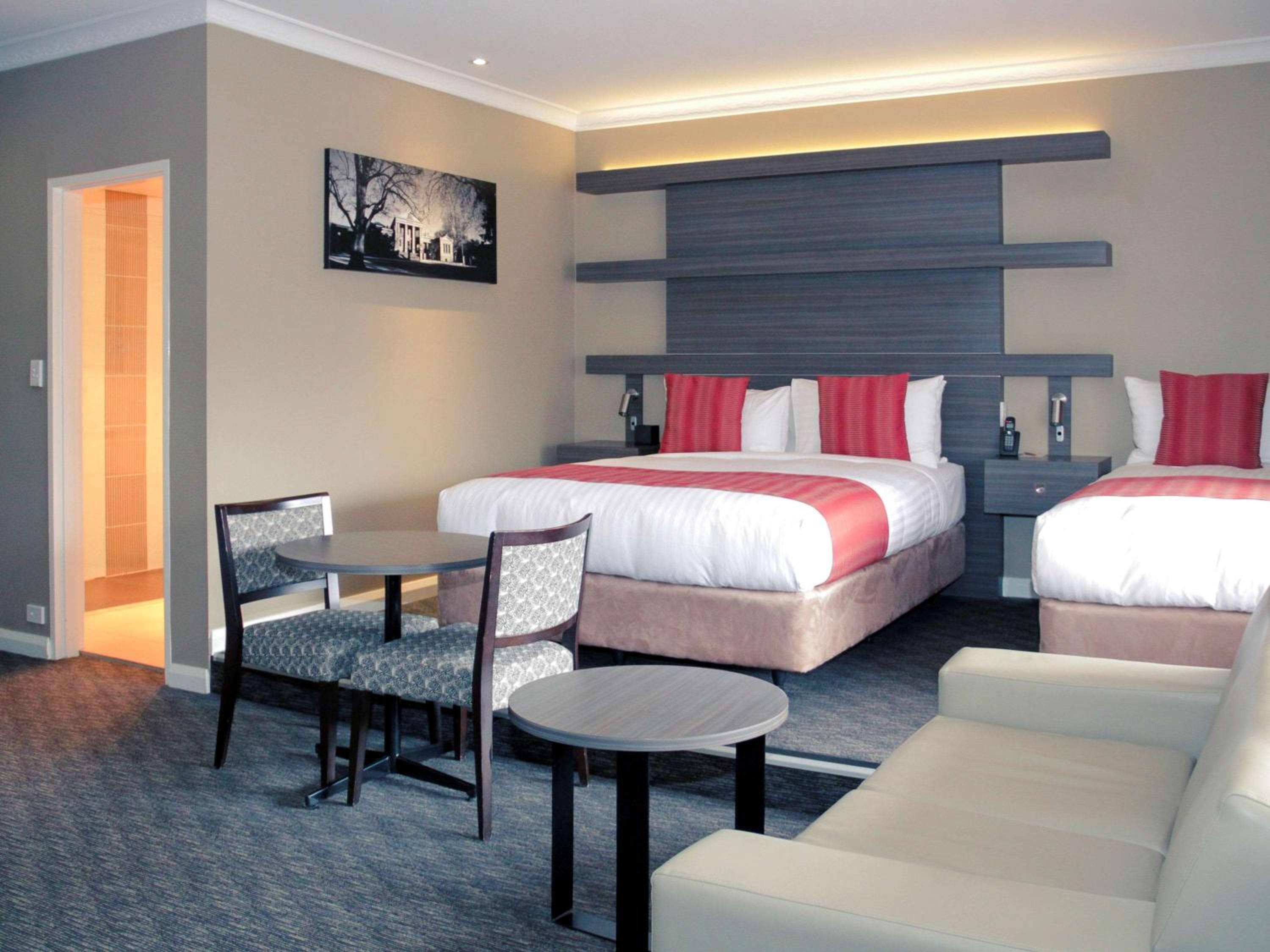 Mercure Orange
