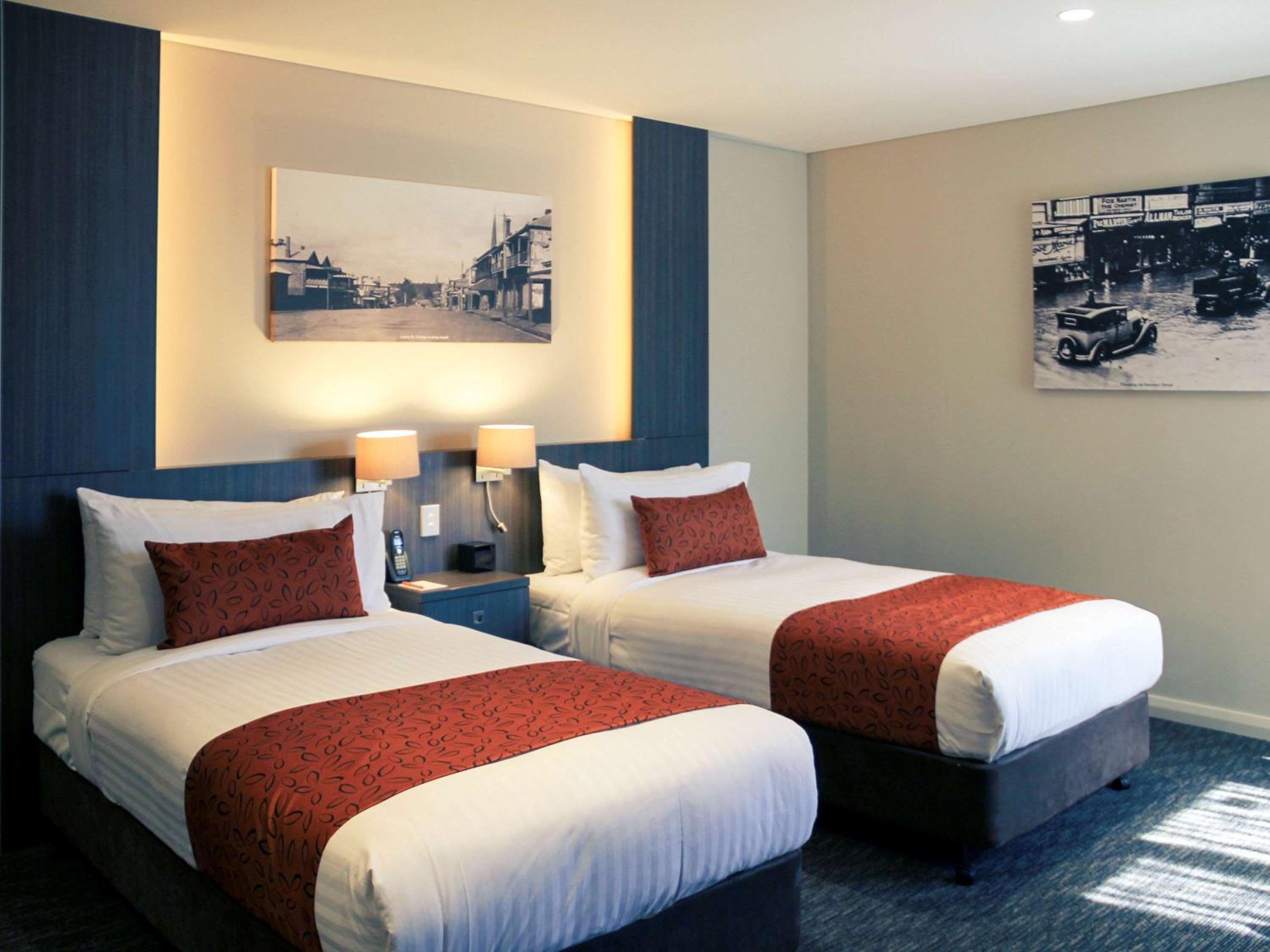 Mercure Orange