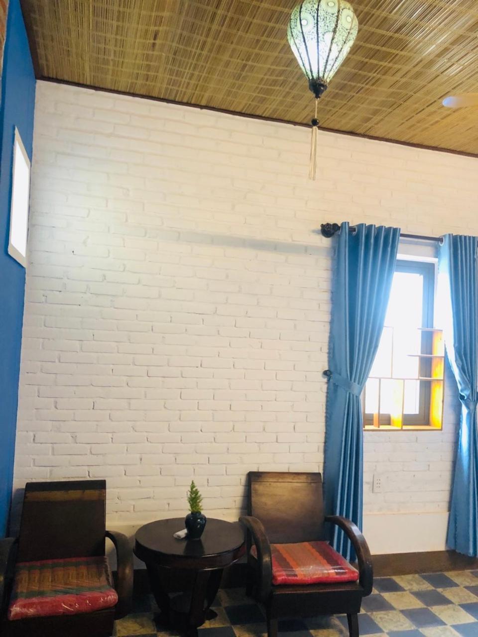 Golden Lantern Tam Thanh Homestay