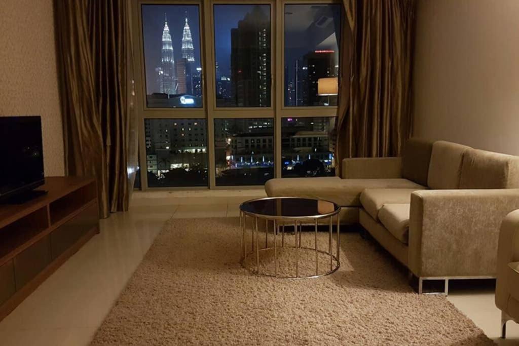 KLCC Regalia Suites Infinity Pool Kuala Lumpur