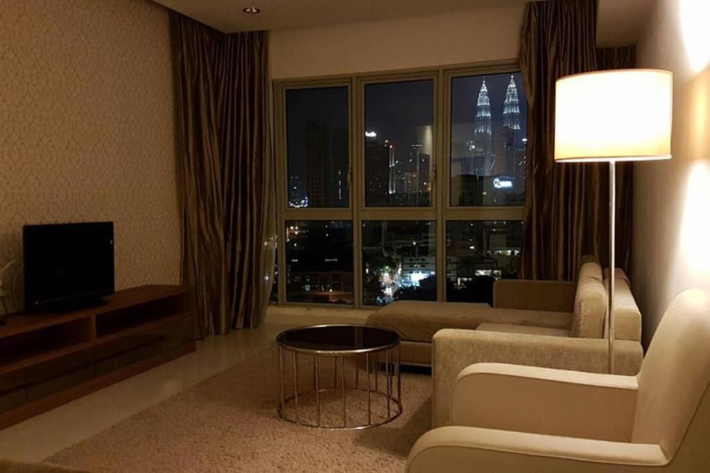 KLCC Regalia Suites Infinity Pool Kuala Lumpur