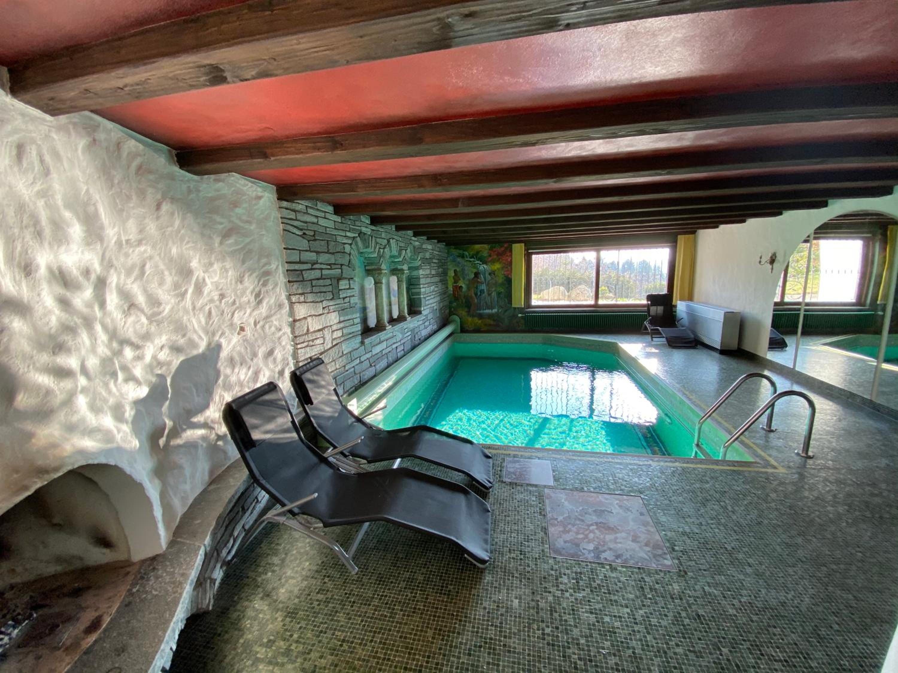 Schwarzwald-Villa mit Indoor-Pool