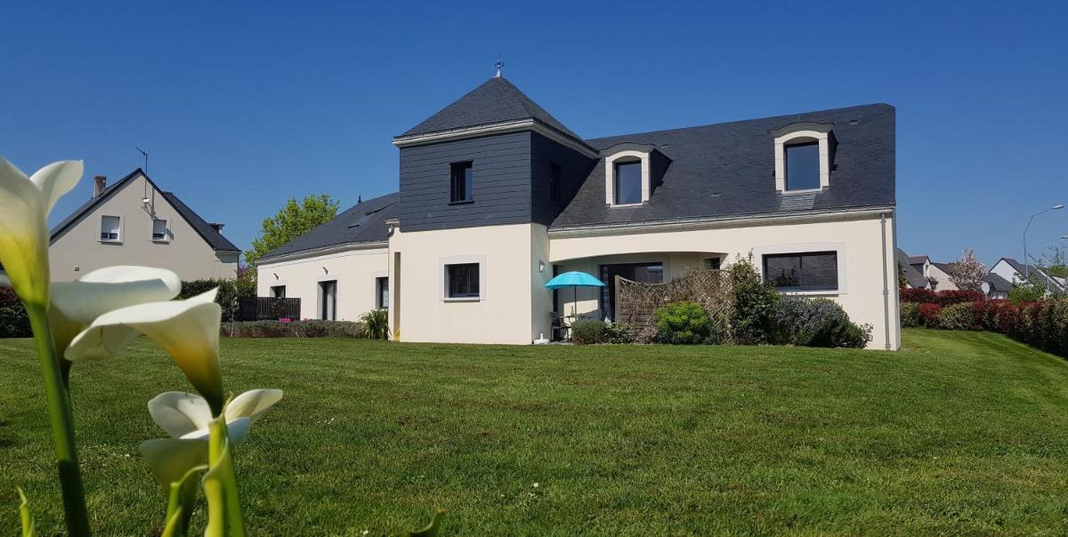Logis de l'Hermitage view 3