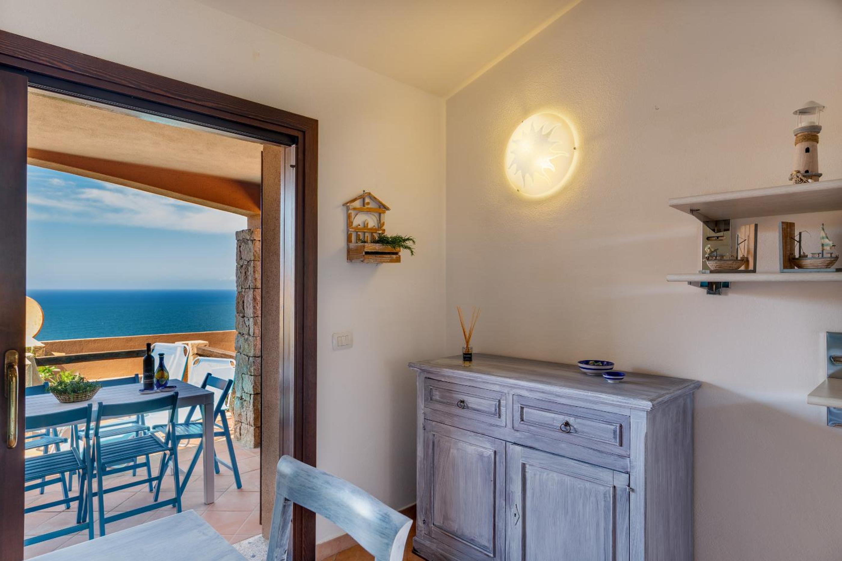 Rosada en Costa Paradiso — balance & terrace