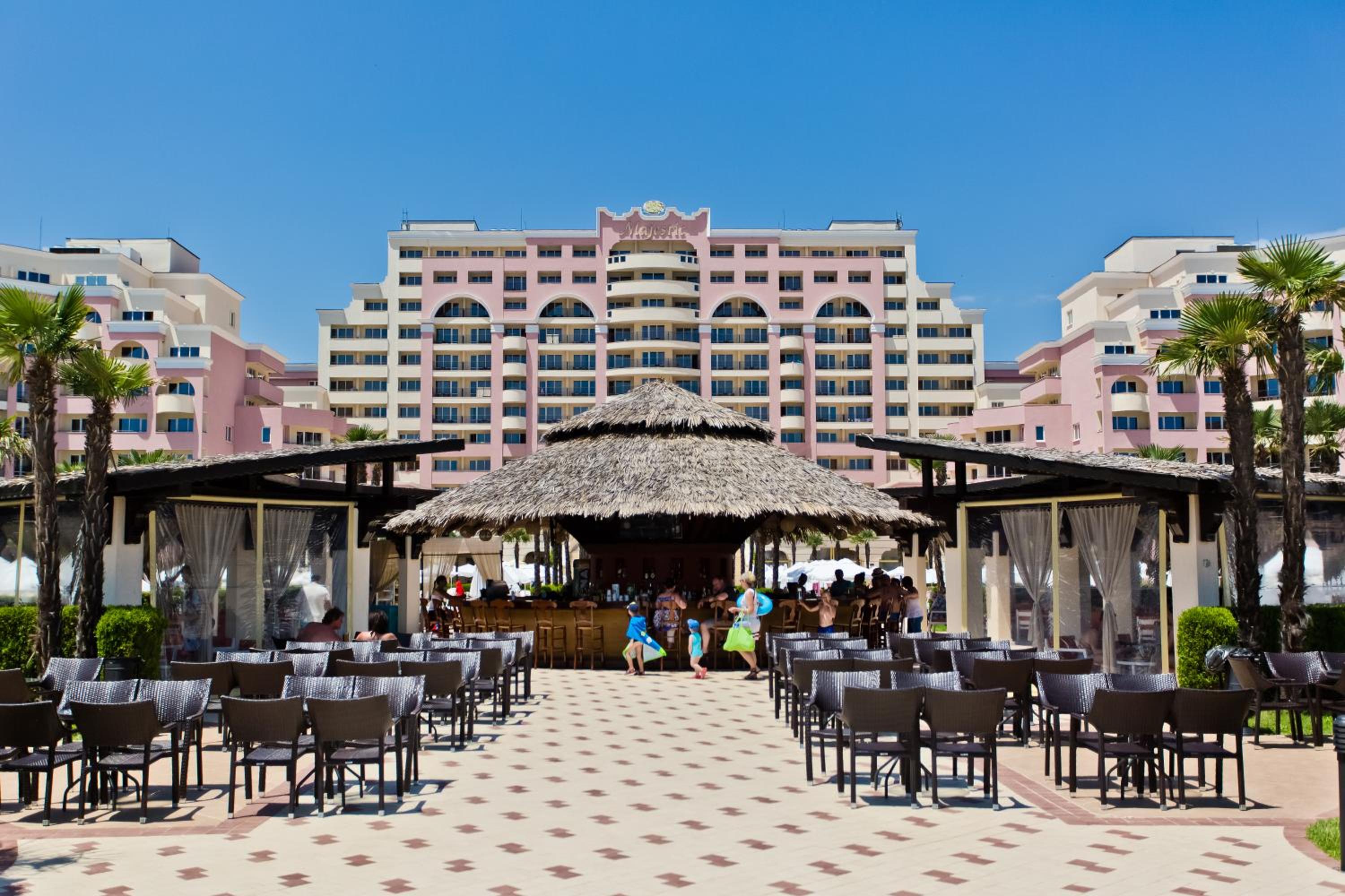 DIT Majestic Beach Resort