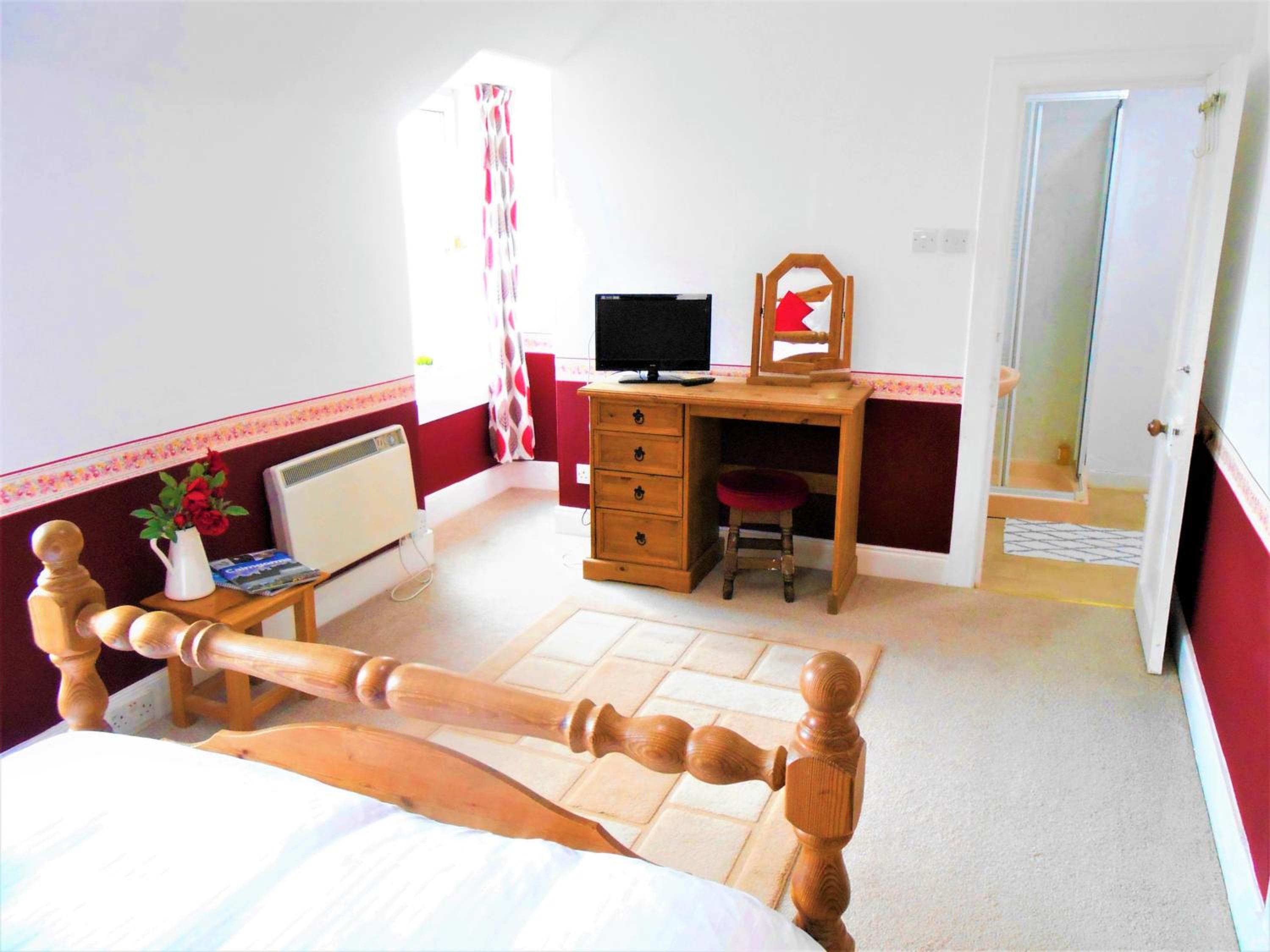 Kingussie Vacations - The Osprey Hotel - Property Image 2