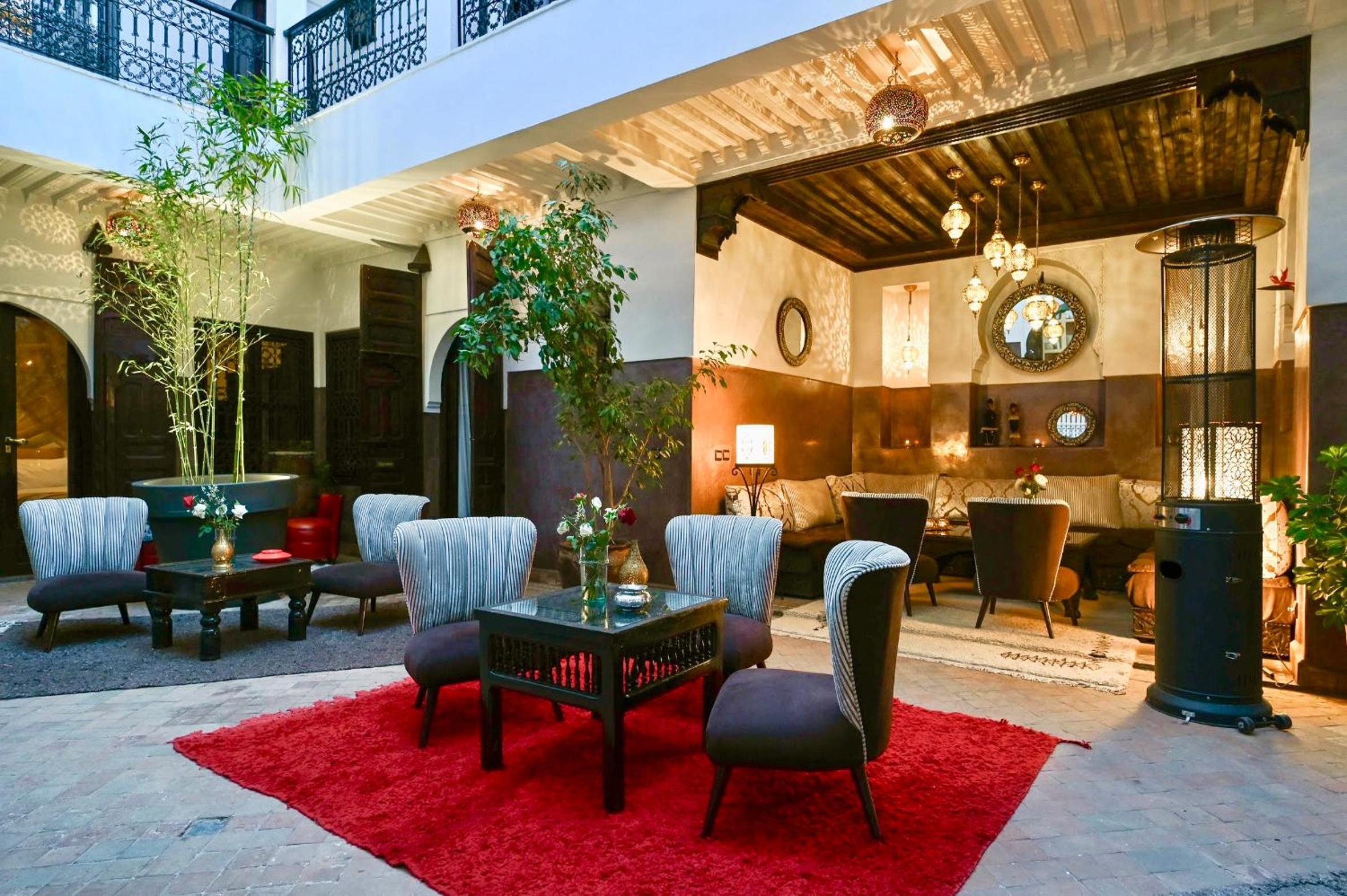 lounge