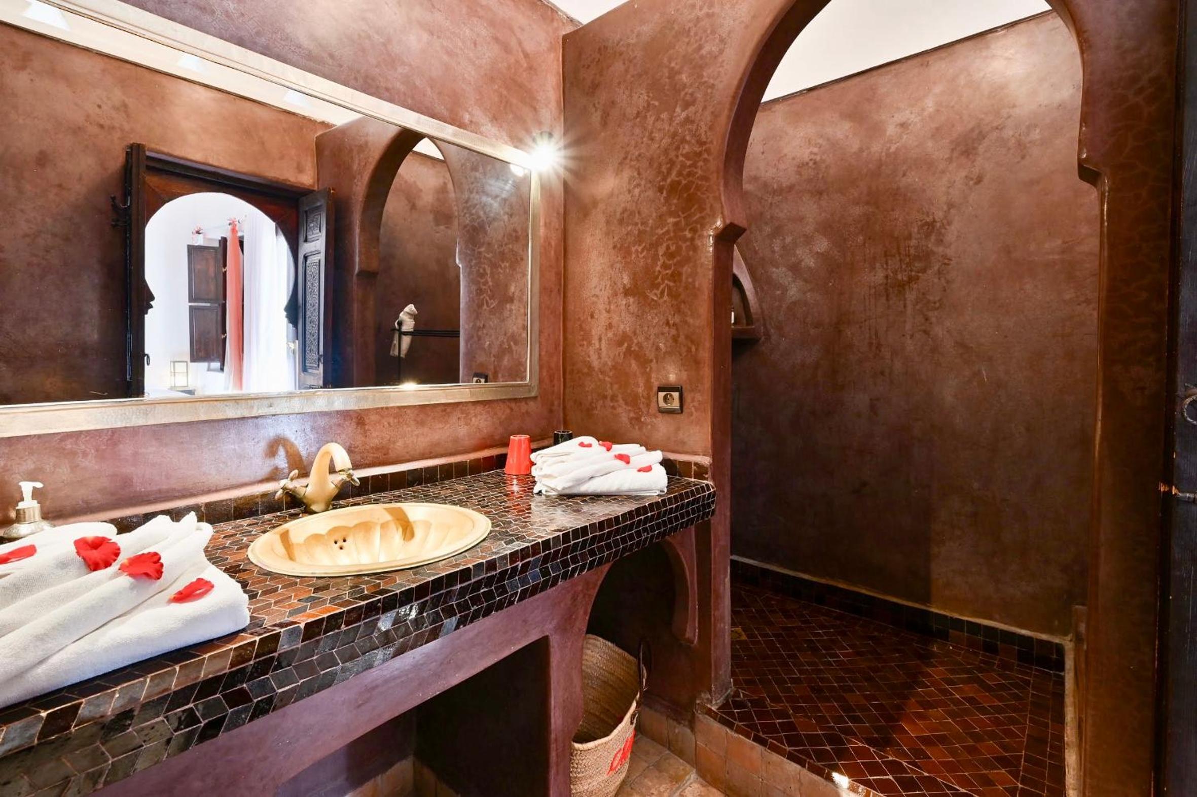 Riad Aya