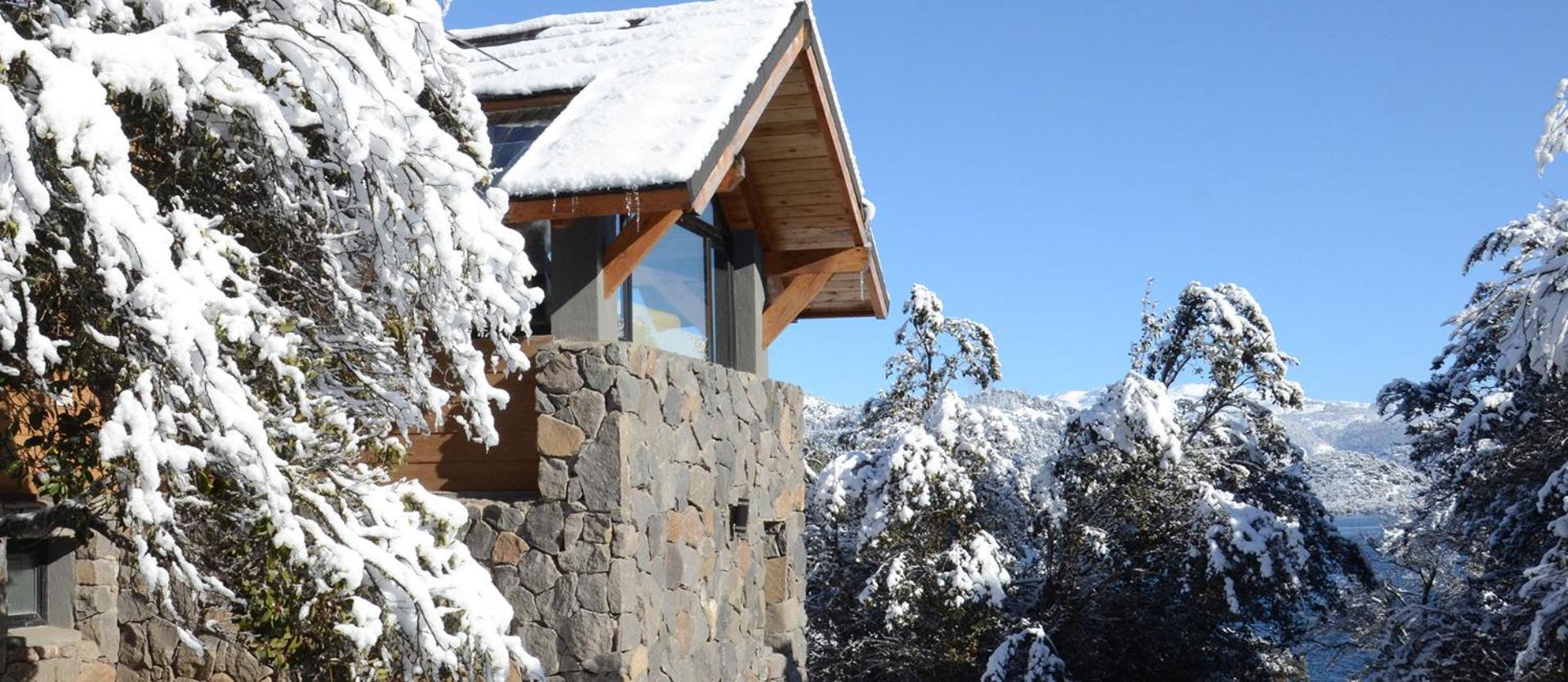 Hotel Amarras - Image 1