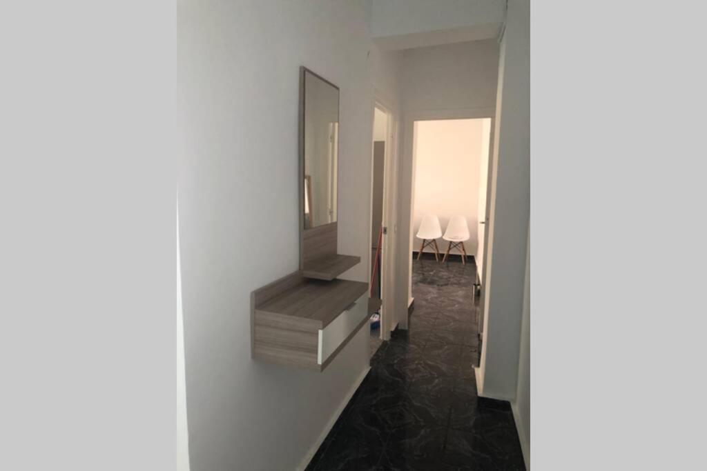 APARTAMENTO A 10 METROS DE LA PLAYA view 4
