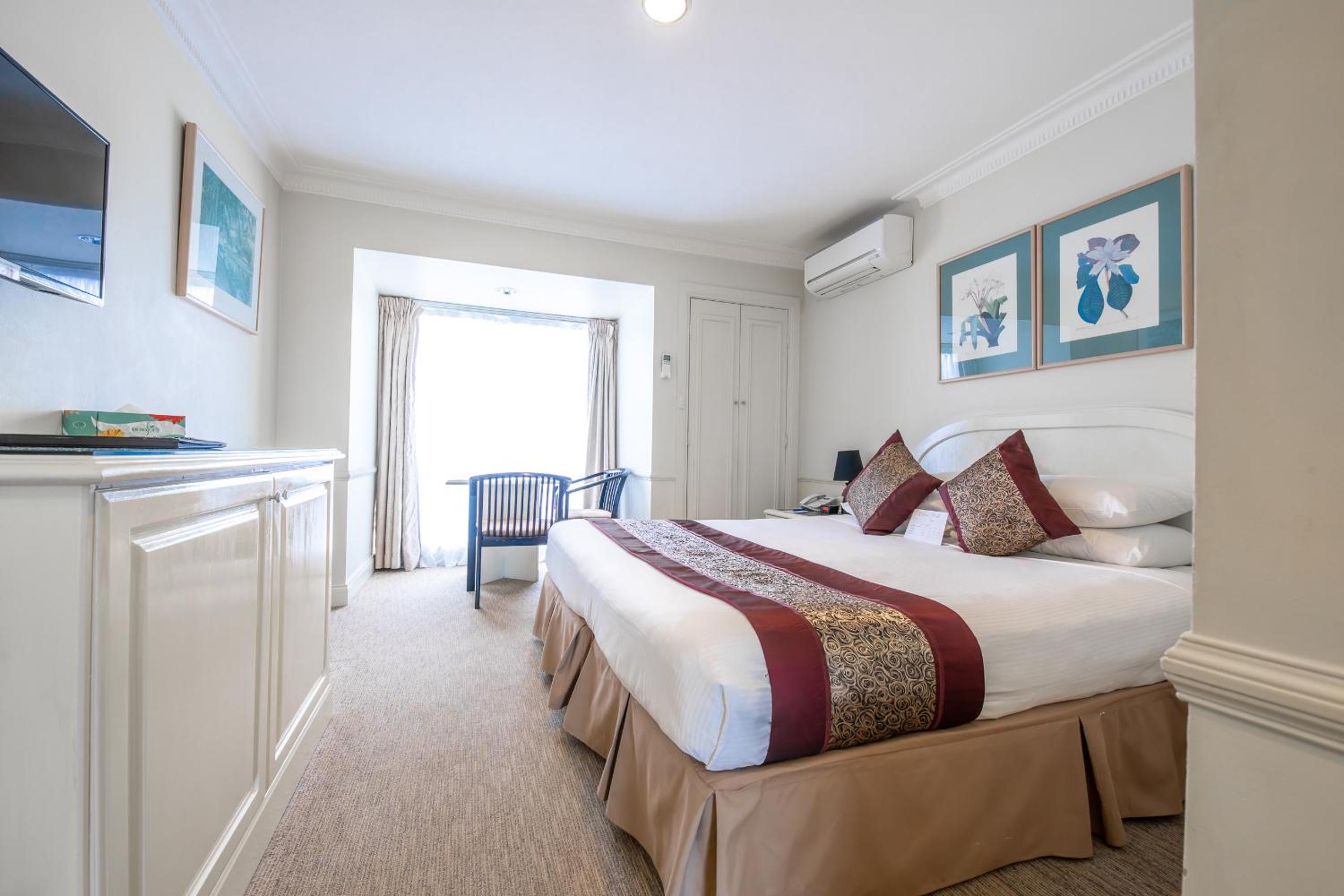 Twin Towers Inn-2