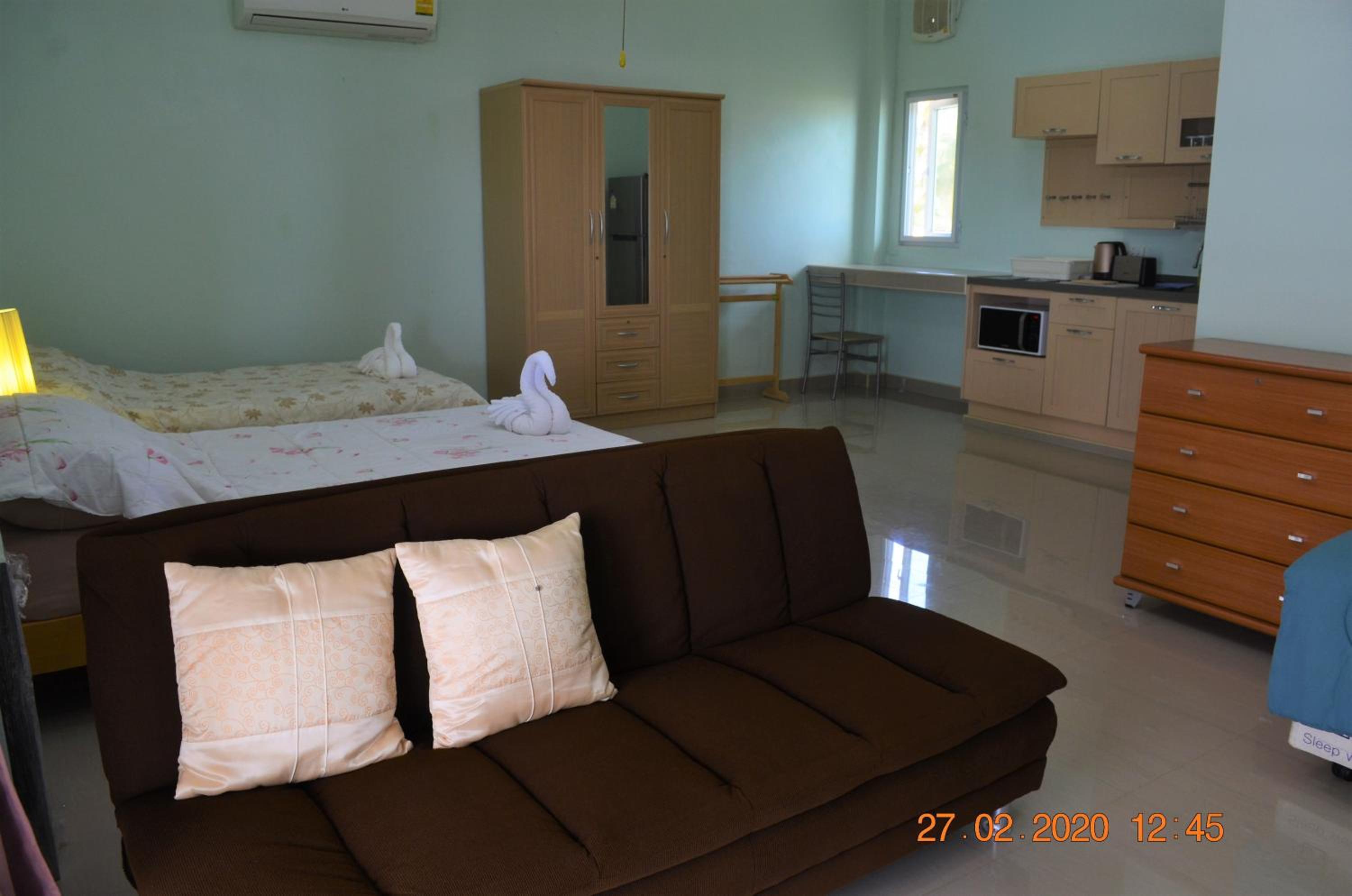 Photo 42