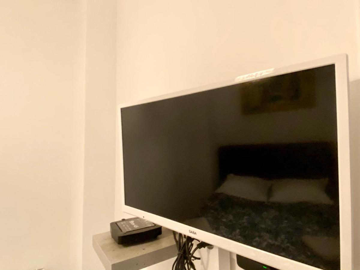 ARC DE TRIOMPHE-CARNOT Luxury & Design