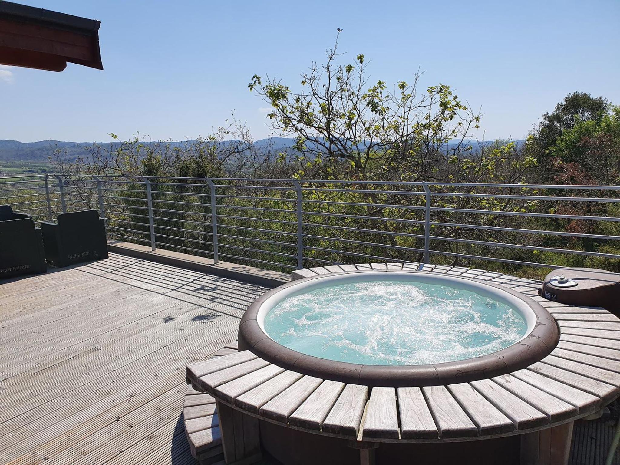 Suite Nid d'Amour et Spa privatif view 4