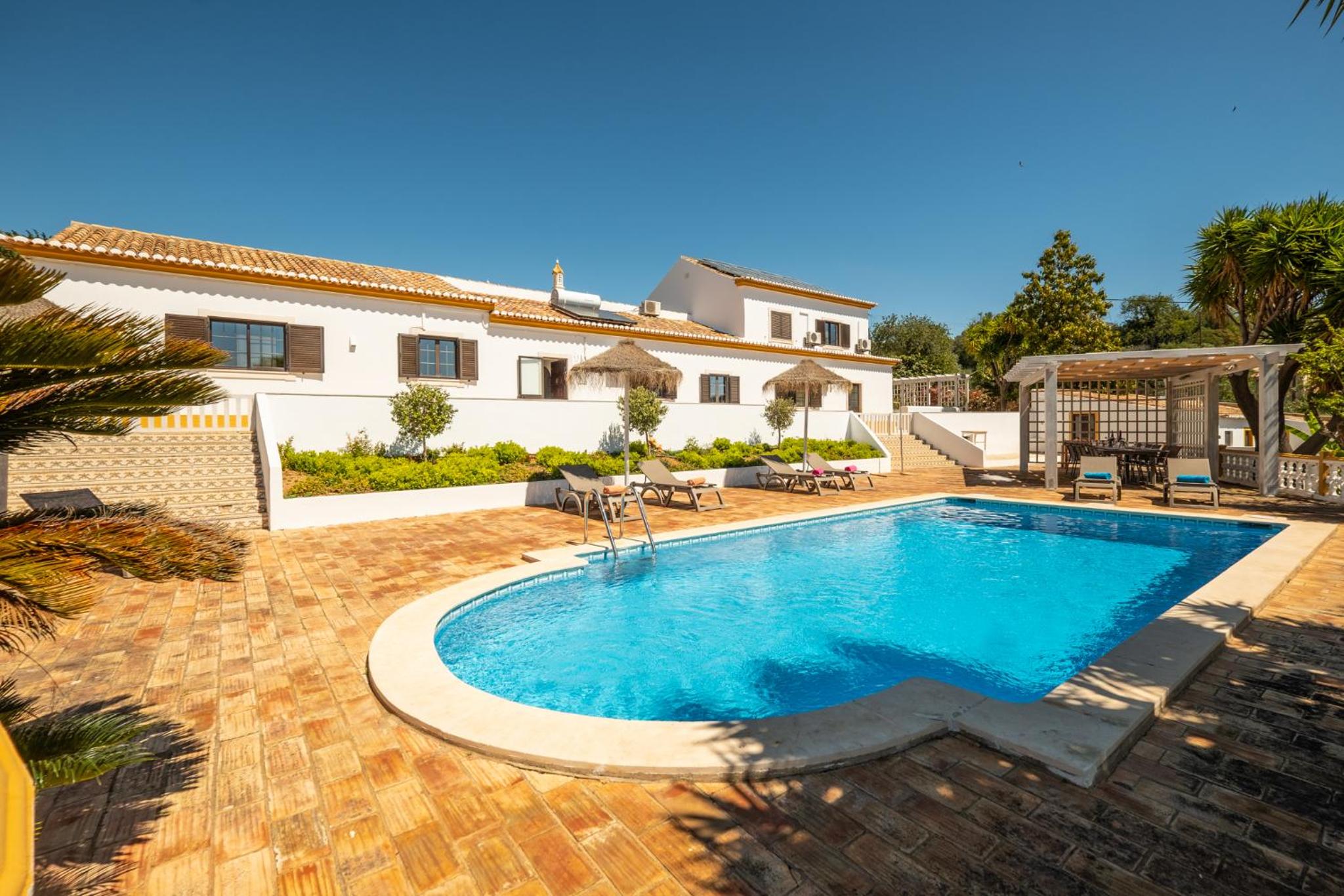 Casa Katarina - Private Villa - Heated pool - Free Wifi - Air Con view 4