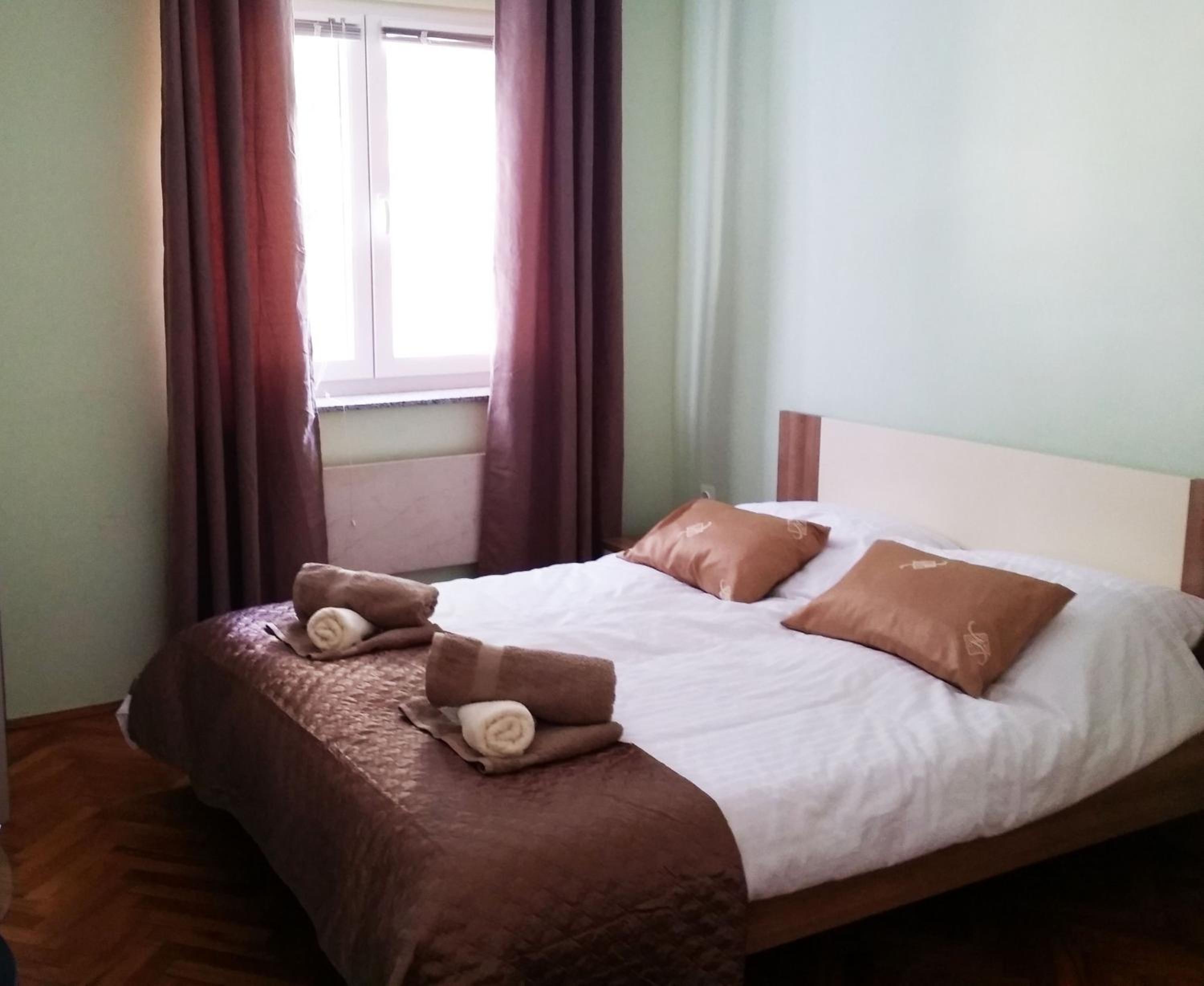 Amarena Apartment