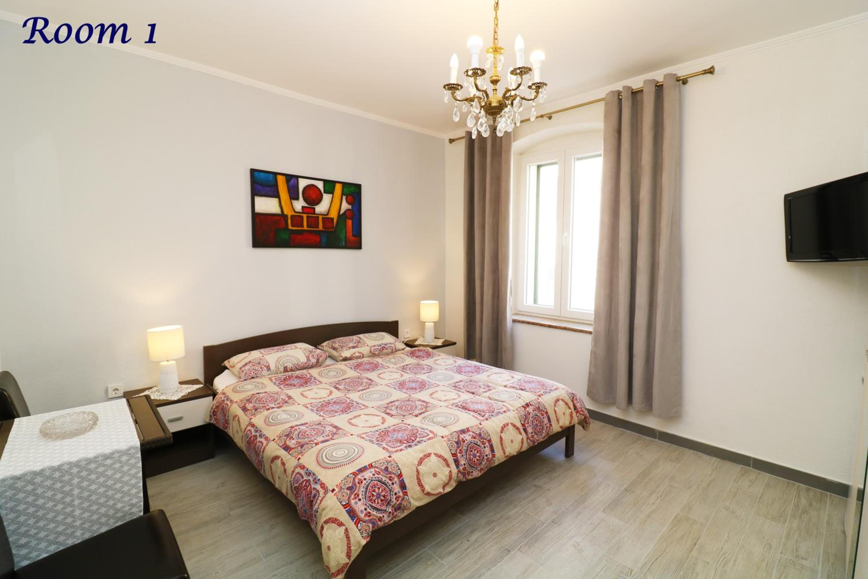 Old Town Rooms and Apartment view 4