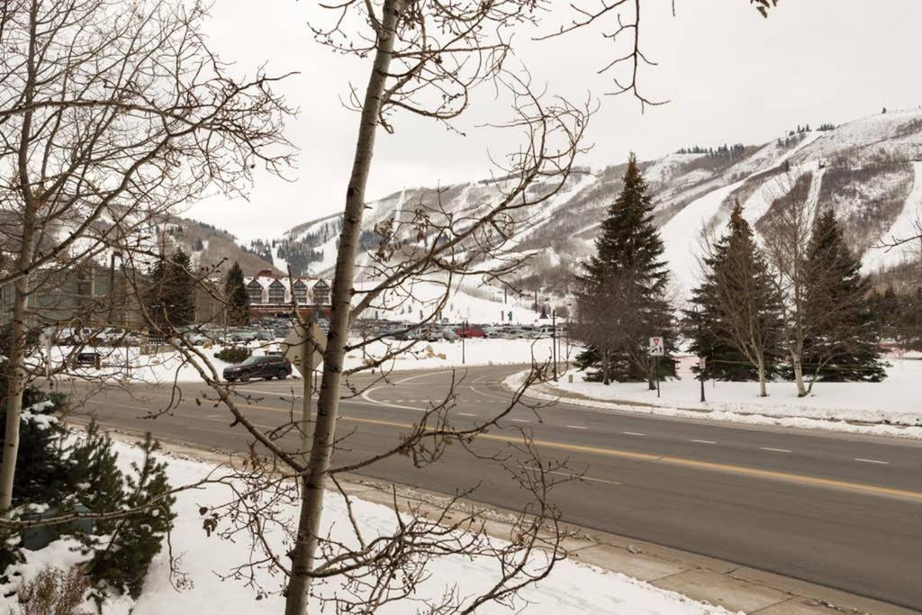 #213 1br Snowcrest Condo Walk 2 Lift view 4