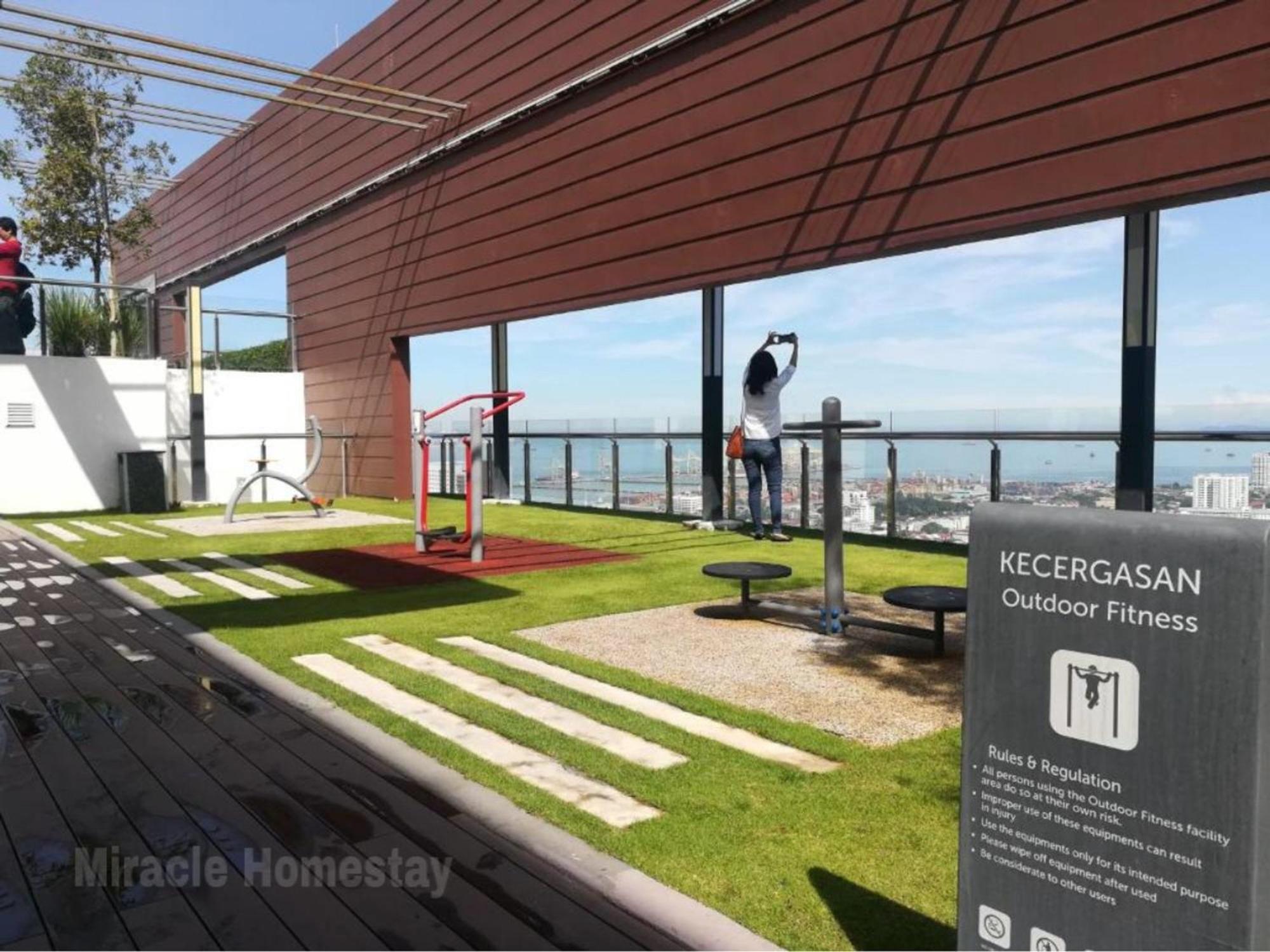 Miracle Woodsbury Habour Place Butterworth photo 8