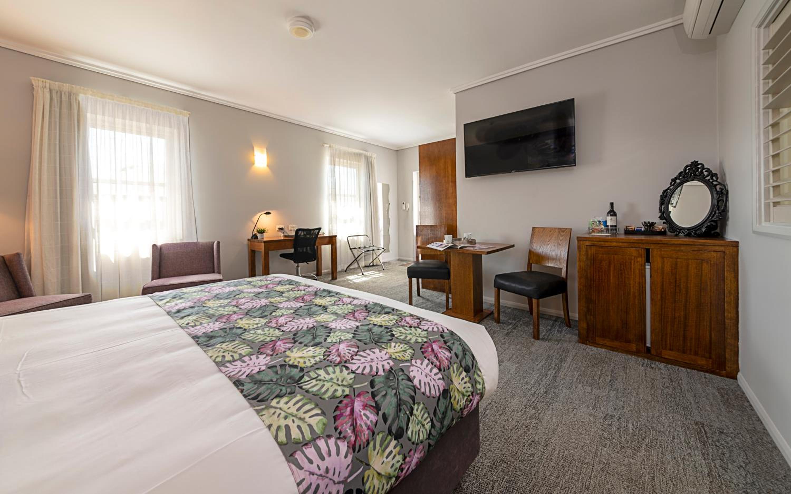hotel room