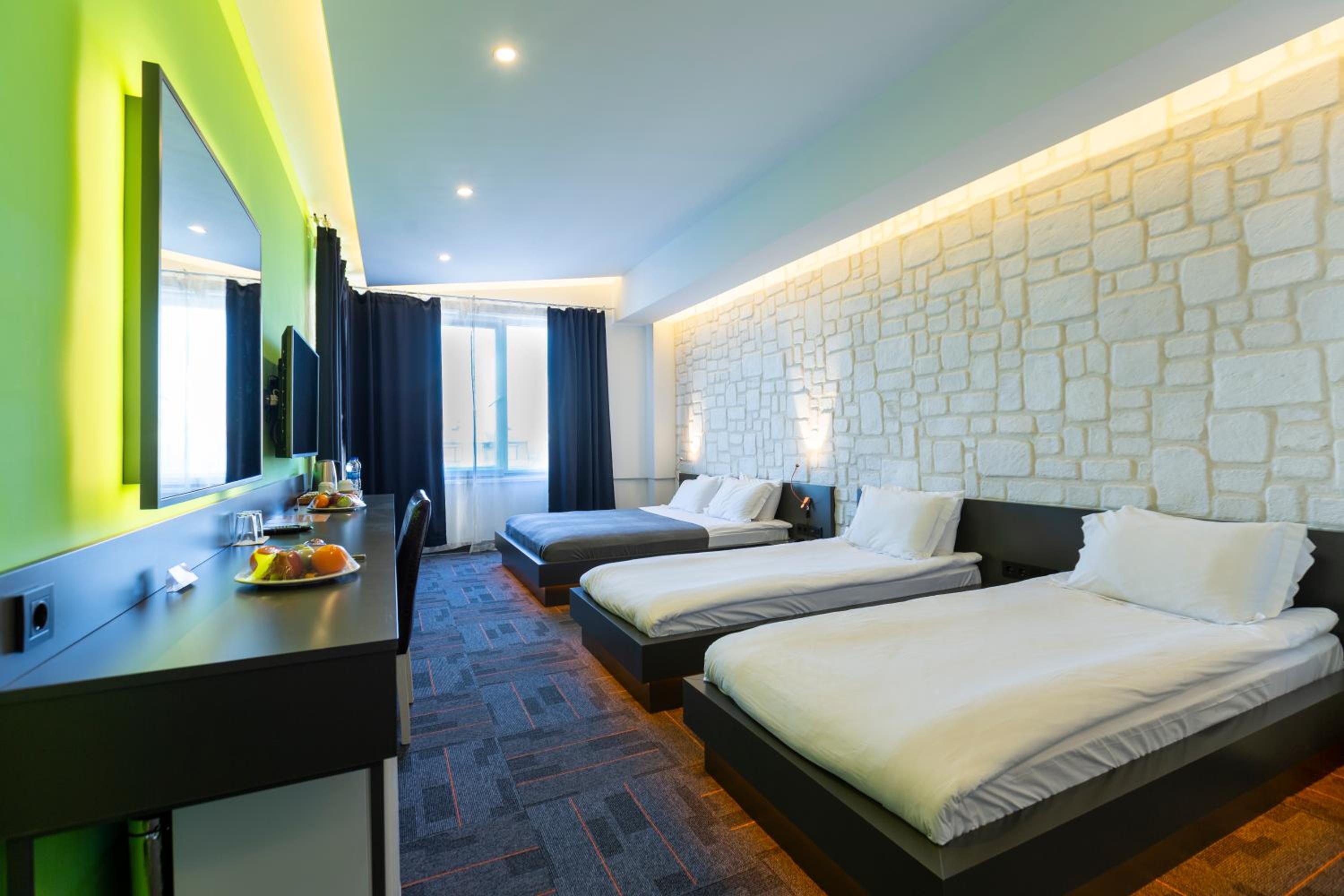 Mene City Hotel - Image 46